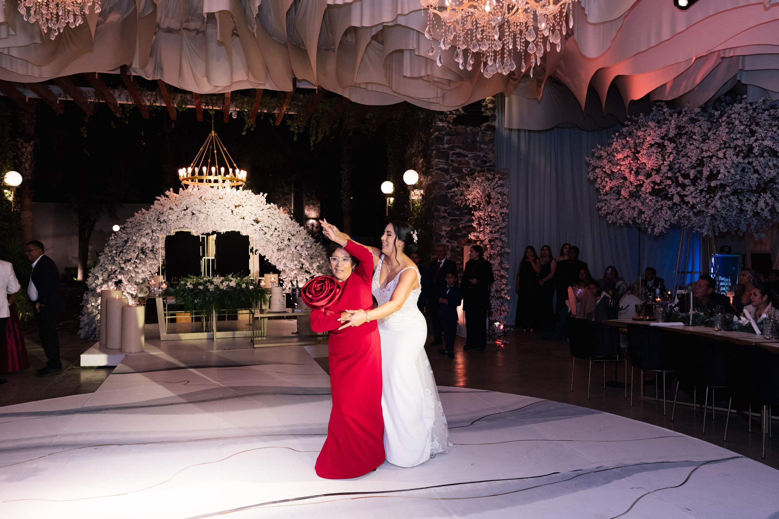 Alejandra y Salvador. Wedding Photographer Ruth Preciado