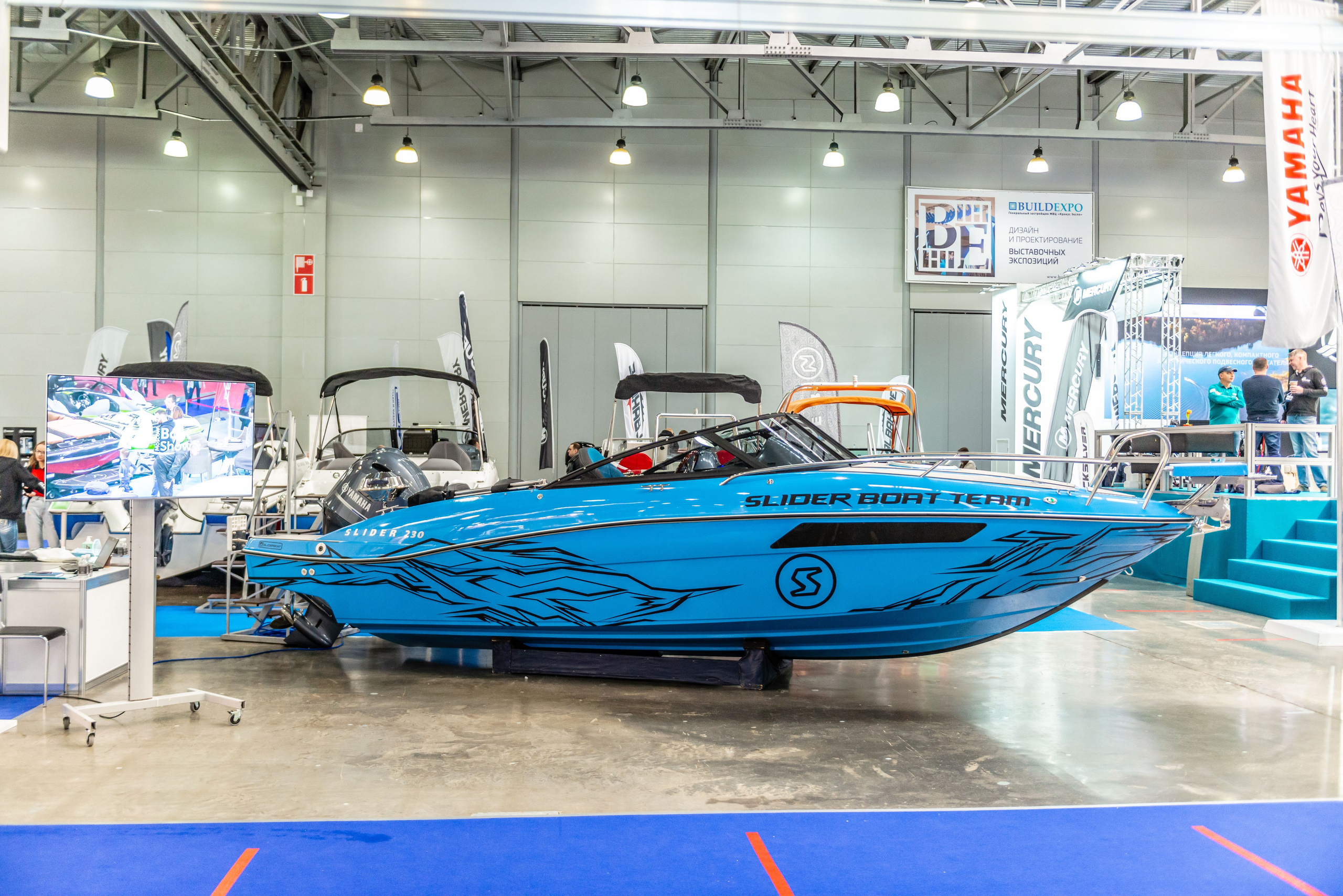 Фотосъемка лодок на Moscow Boat Show 2022. PHOTOGRAPHER QUINTANA ROO