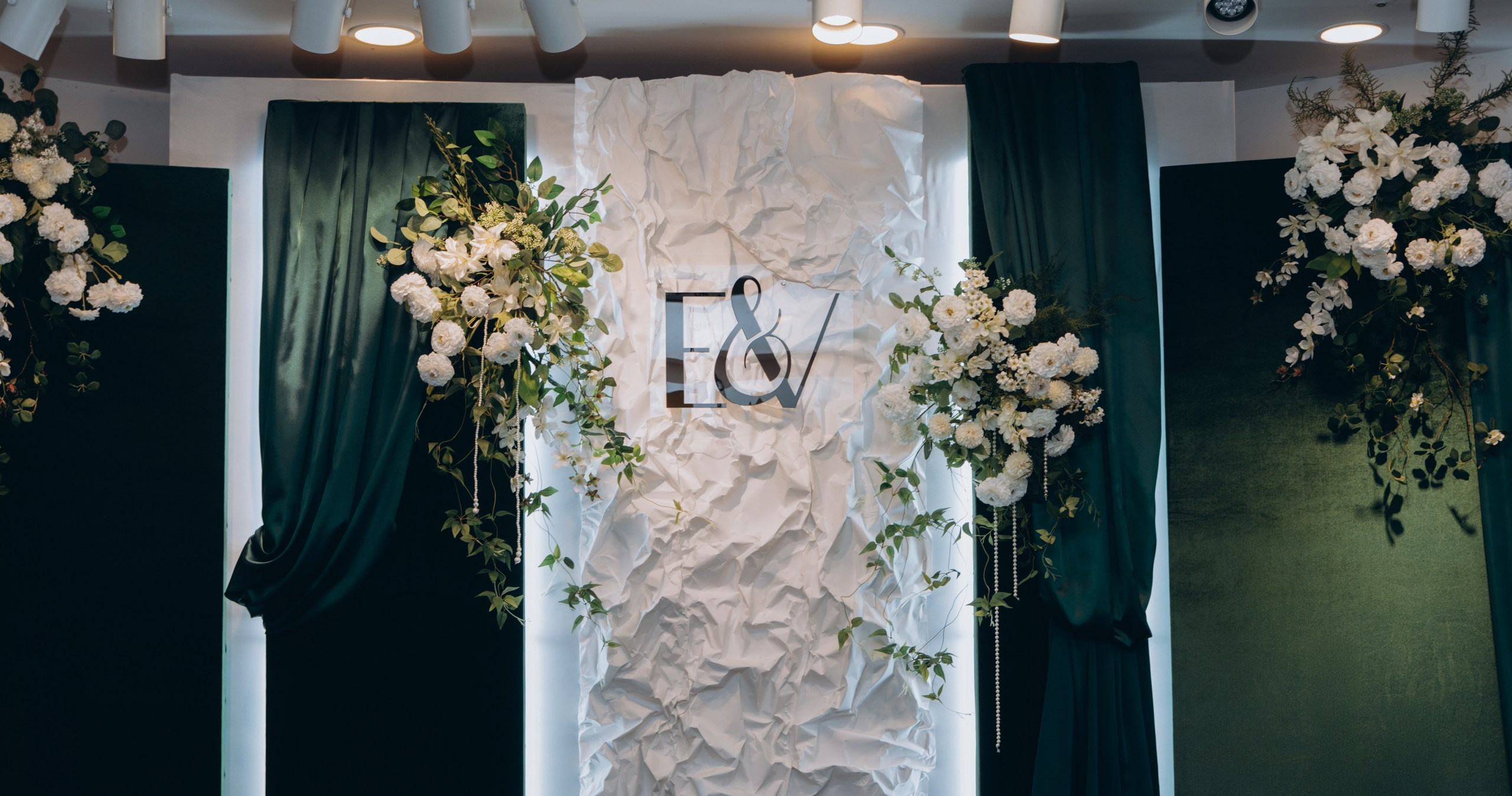 Elena & Vadim/ wedding story. Студия декора «Нарния»