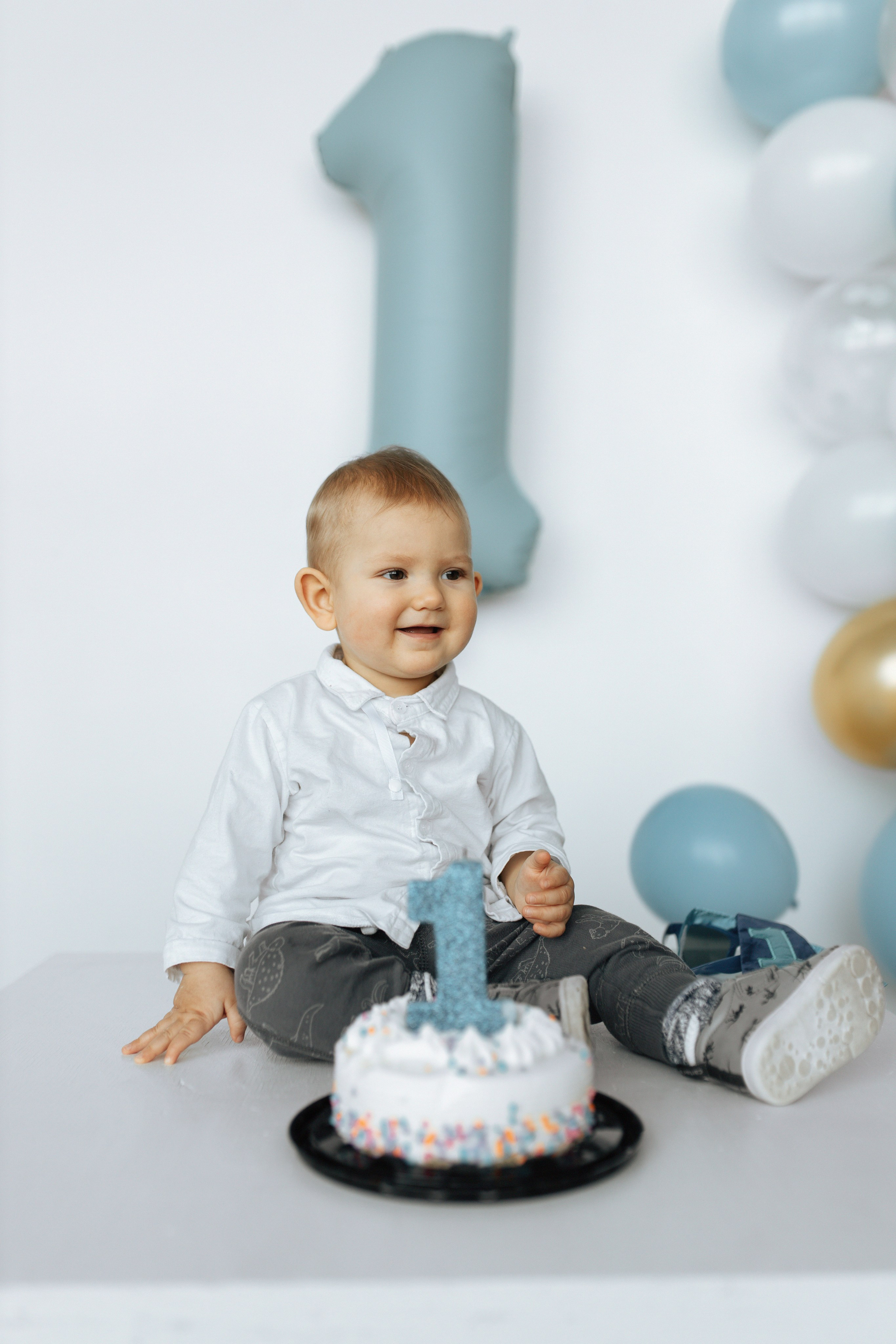 Aleksandr’s first birthday. Photographer Elvira Hryshchenko