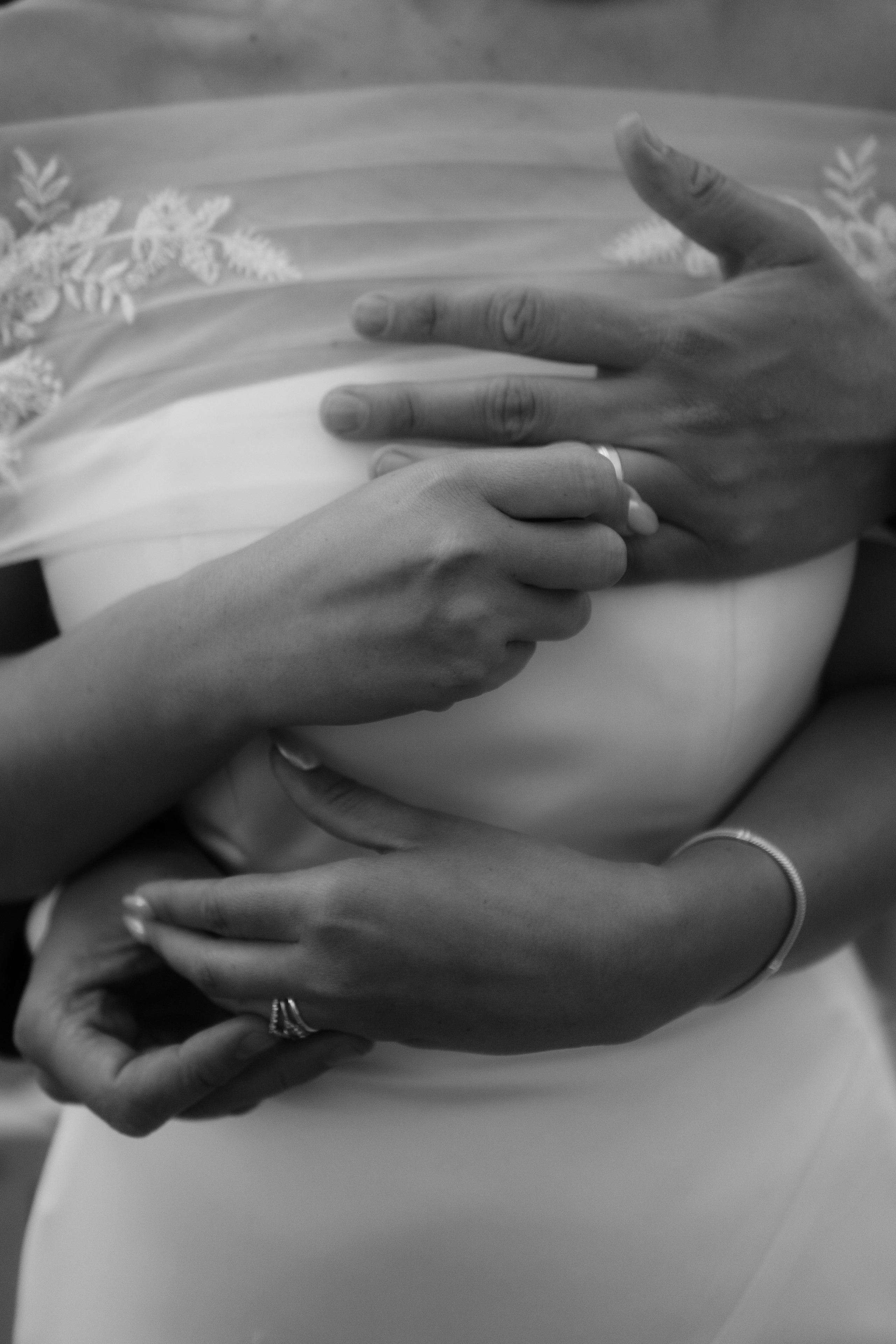 Jorge y Liliana. TWO MILLIMETERS