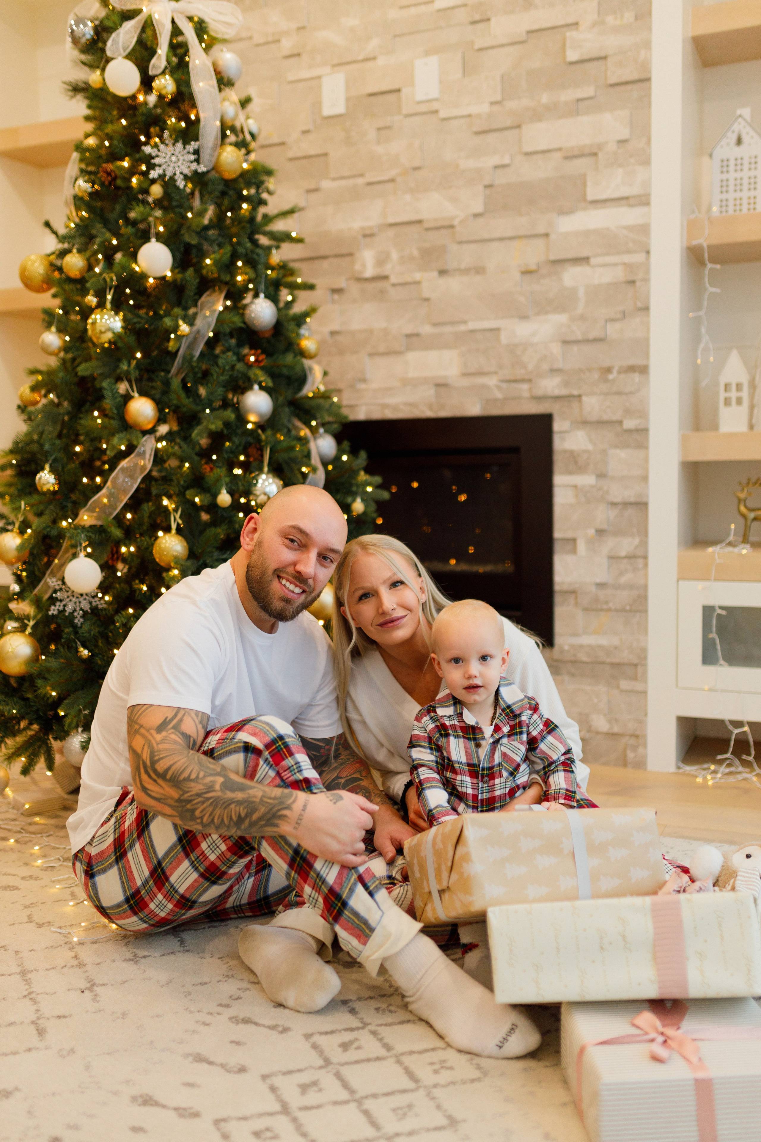 Christmas minis 2026. Photographer Elvira Hryshchenko