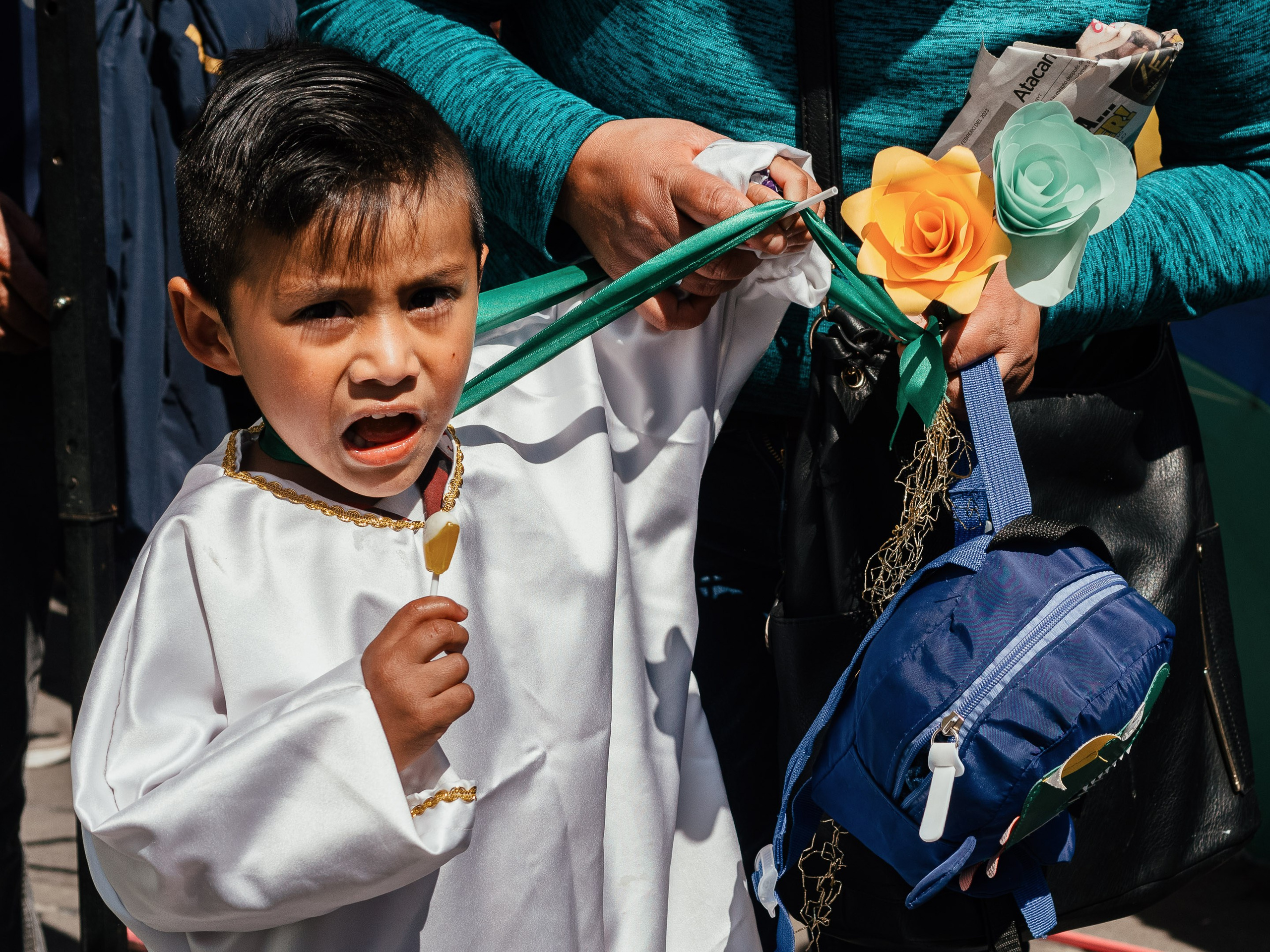 Celebración de San Judas Tadeo en la Iglesia de San Hipólito y San Casiano, Hidalgo, CDMX, México. Federico Borobio, fotografía callejera y documental.