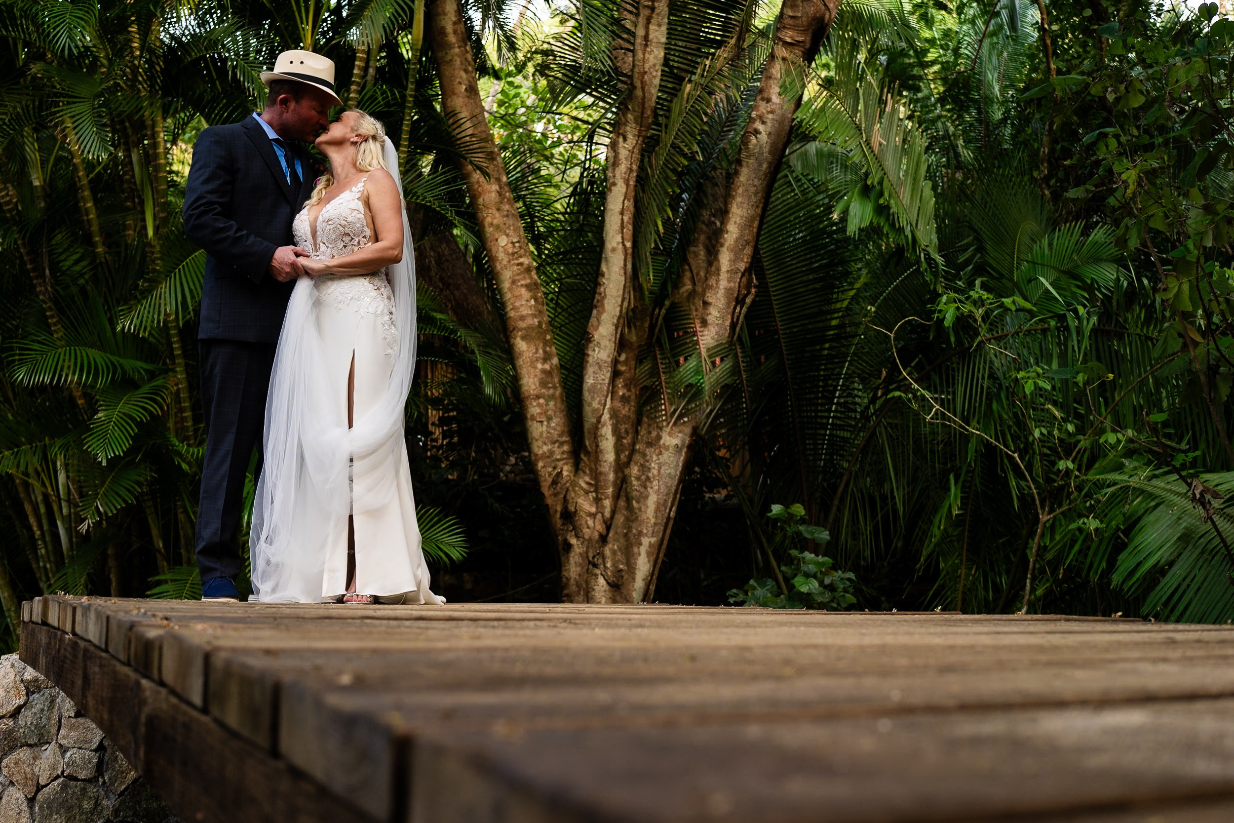 Aggie & Brian. Fotografía de Bodas Profesionales en Puerto Vallarta y Riviera Nayarit