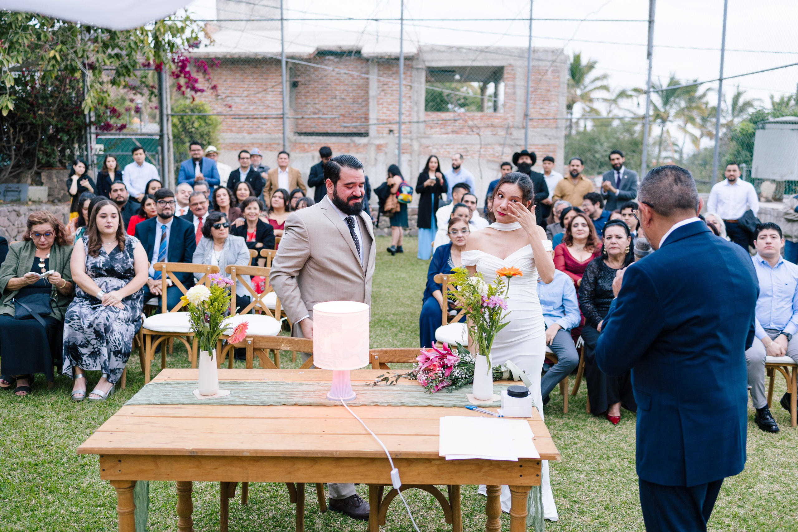 Civil. Wedding Photographer Ruth Preciado