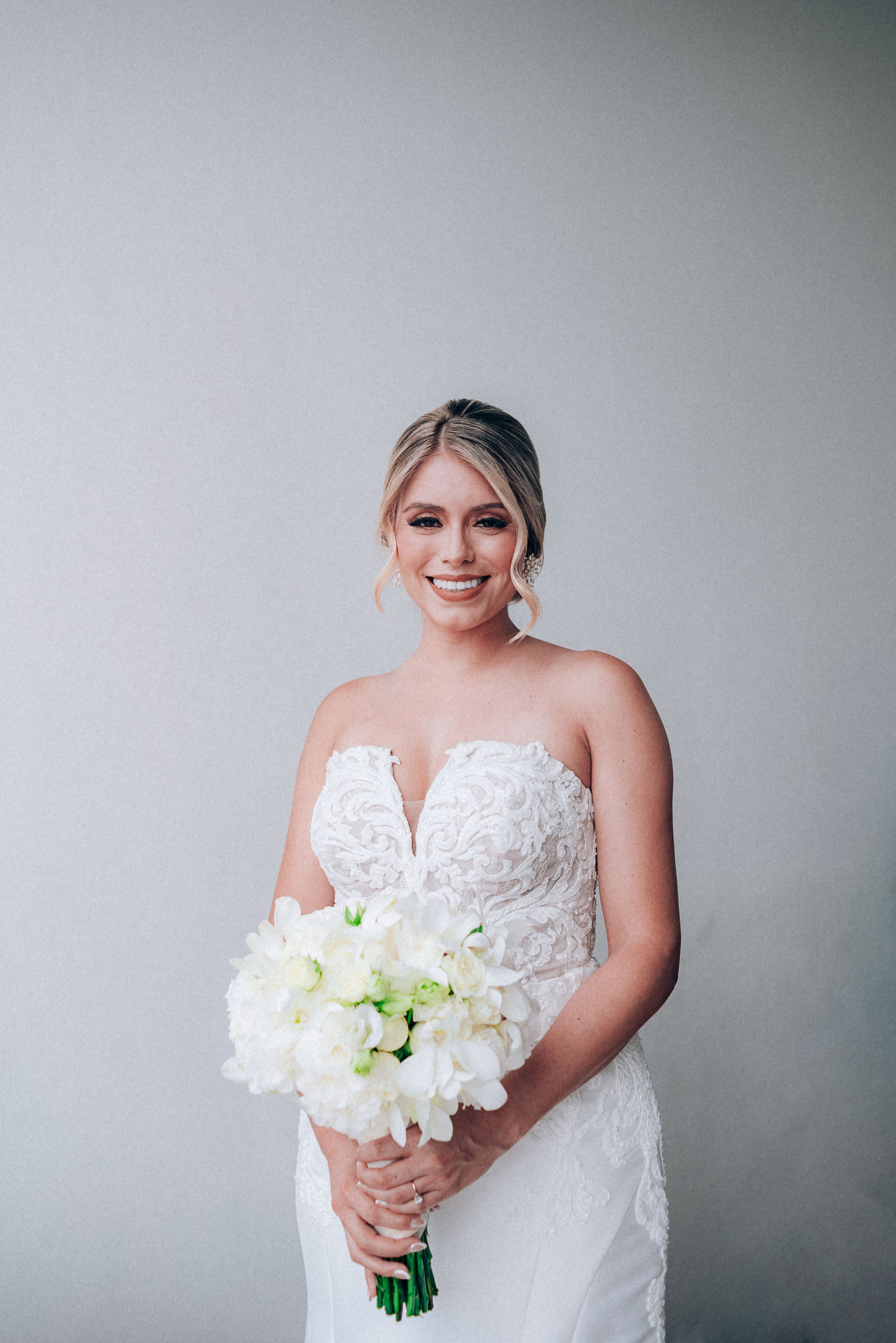 Abraham Linares Fotógrafo y Videografo de Bodas en Guadalajara