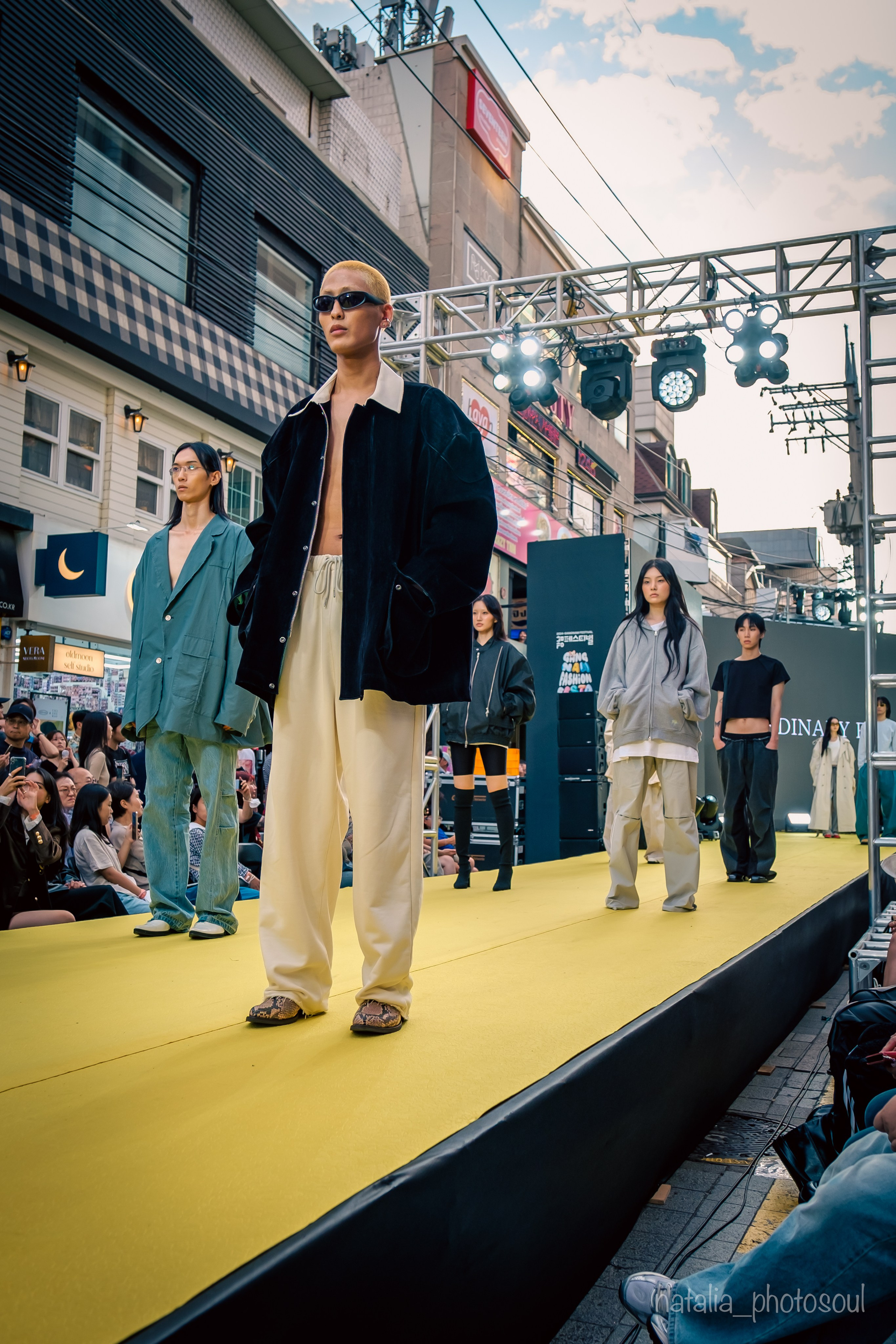 GANGNAM FASHION FESTA 2024: ORDINARY PEOPLE. Фотограф в Сеуле, Южная Корея Наталья Доброквашина