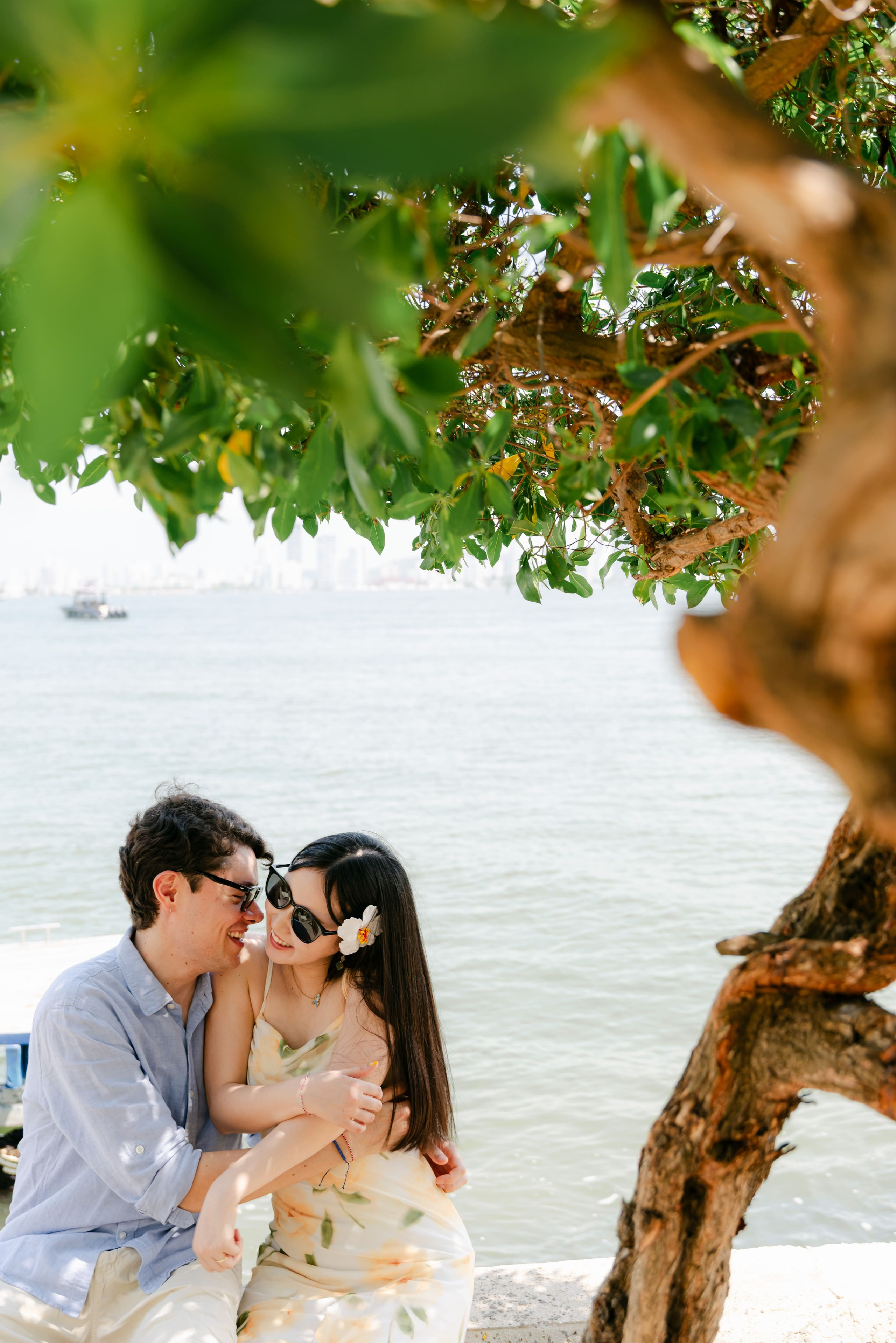 Preboda destino en Cartagena | Sesión romántica Colombia – Japón. Fotógrafos de bodas en Barranquilla, Cartagena y Santa Marta | BanderArt