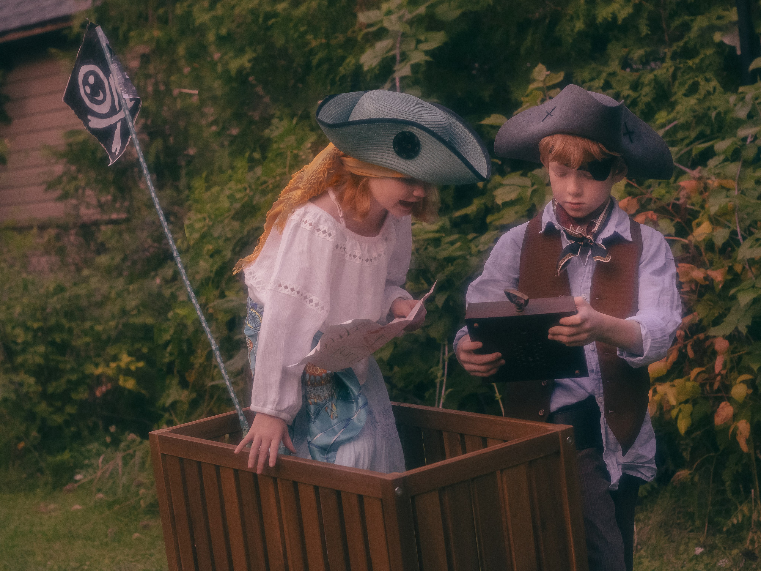 Pirates of the Garden. Toronto Portrait Photographer Lena Lac