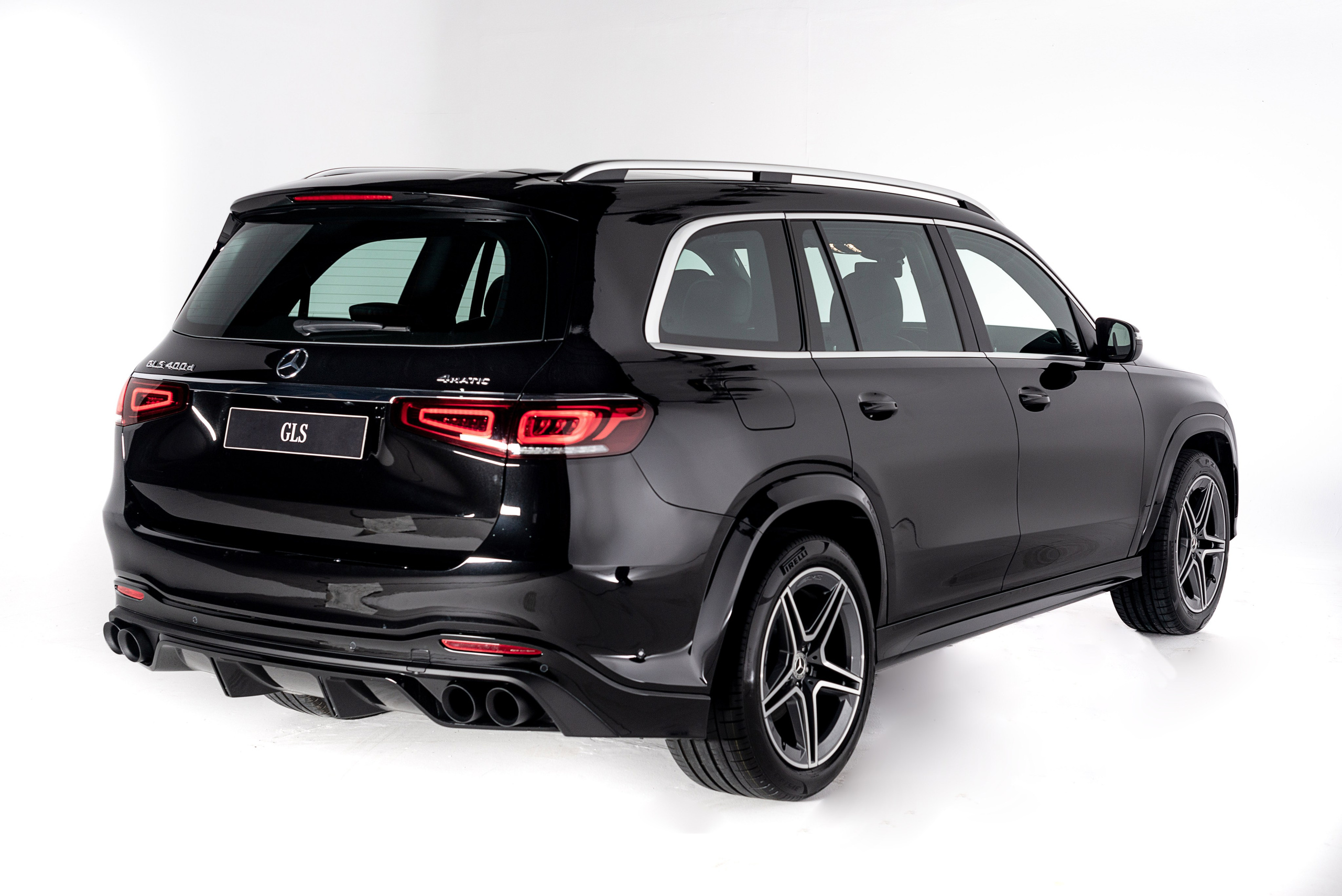 Автомобильная фотосъемка Mercedes GLS в студии. PHOTOGRAPHER QUINTANA ROO