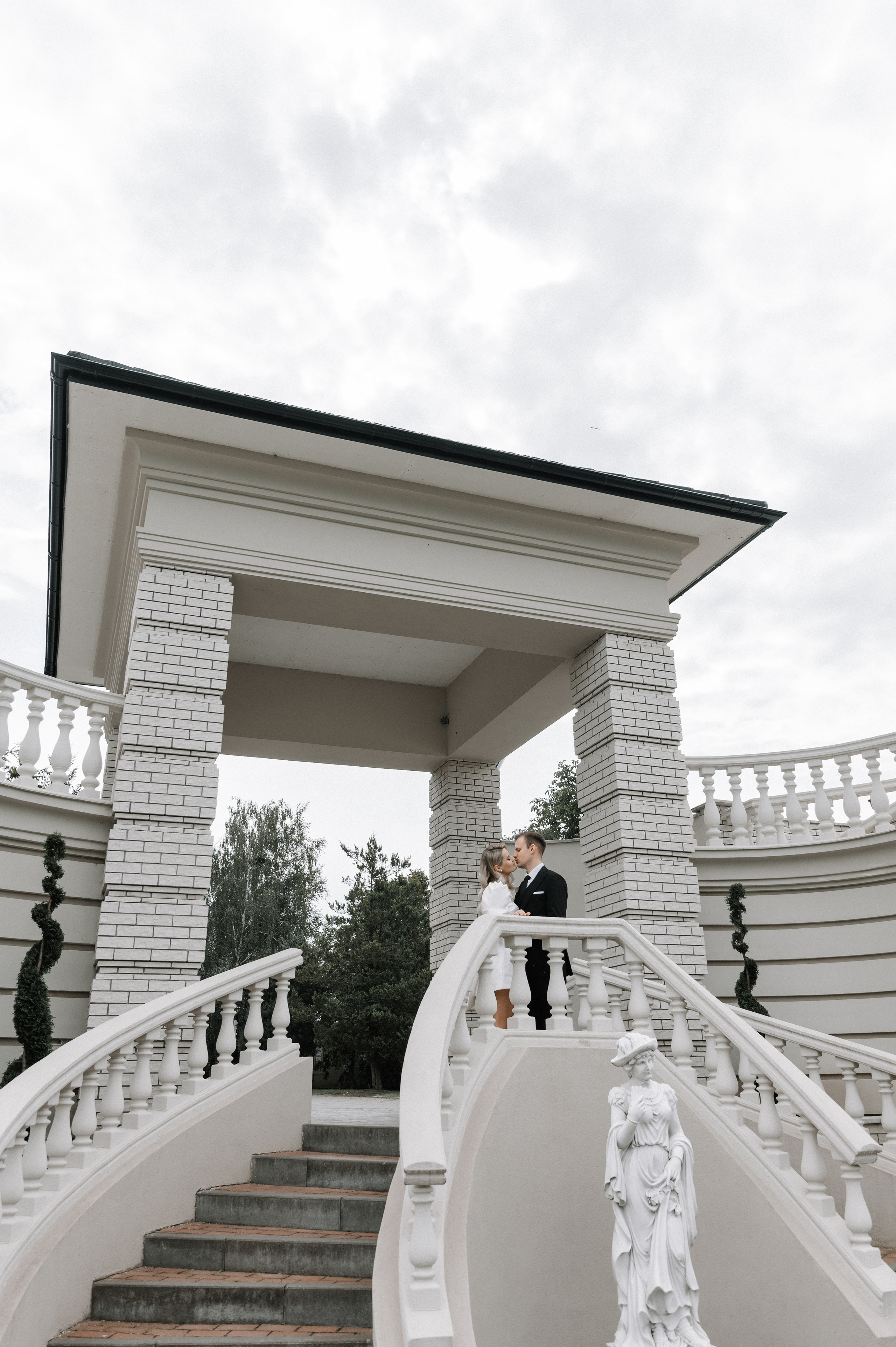 Versal. Photographer and Blogger Europe/Asia Nika Stoma