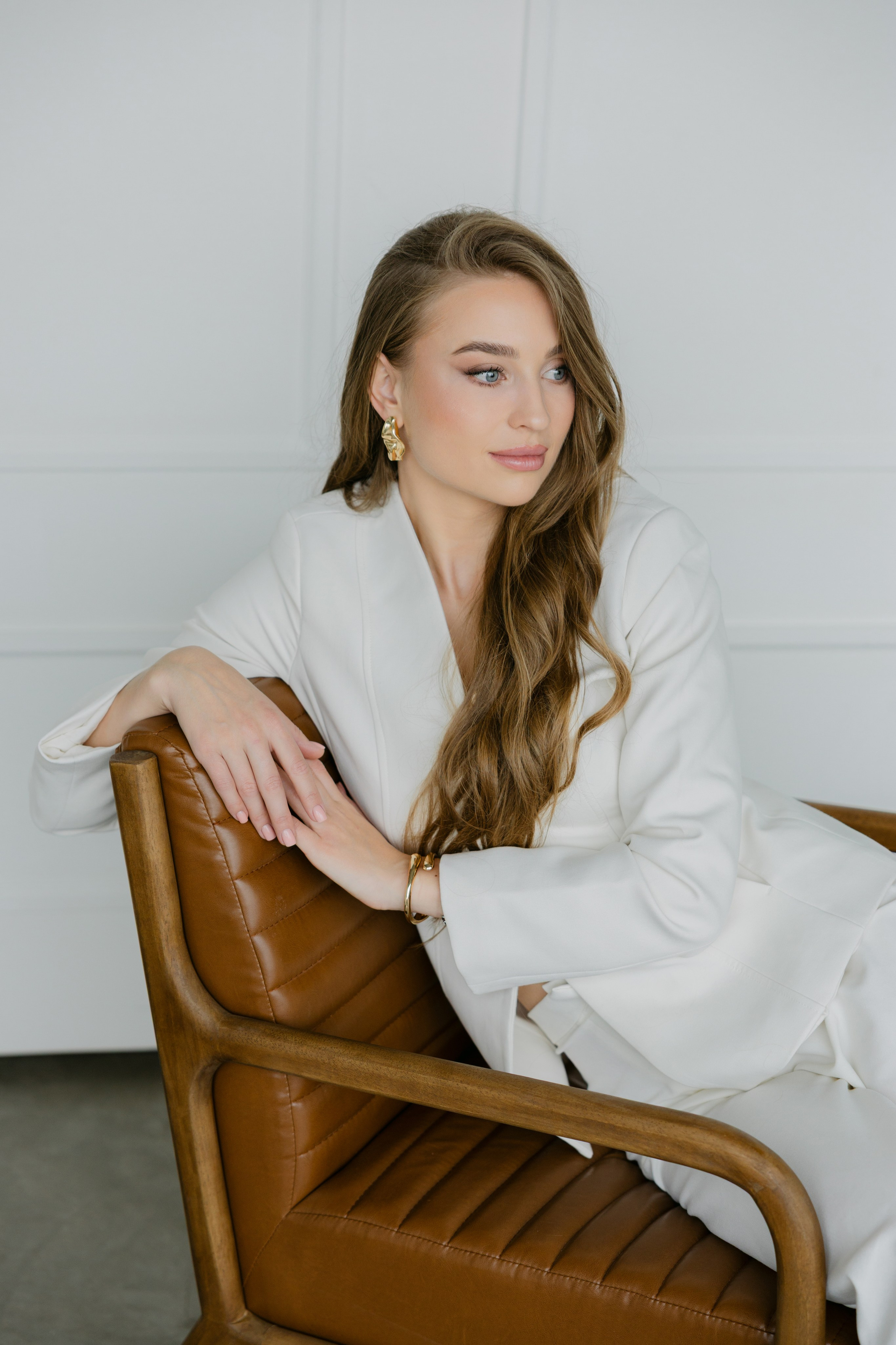 Aesthetic Specialist. Photographer Elvira Hryshchenko