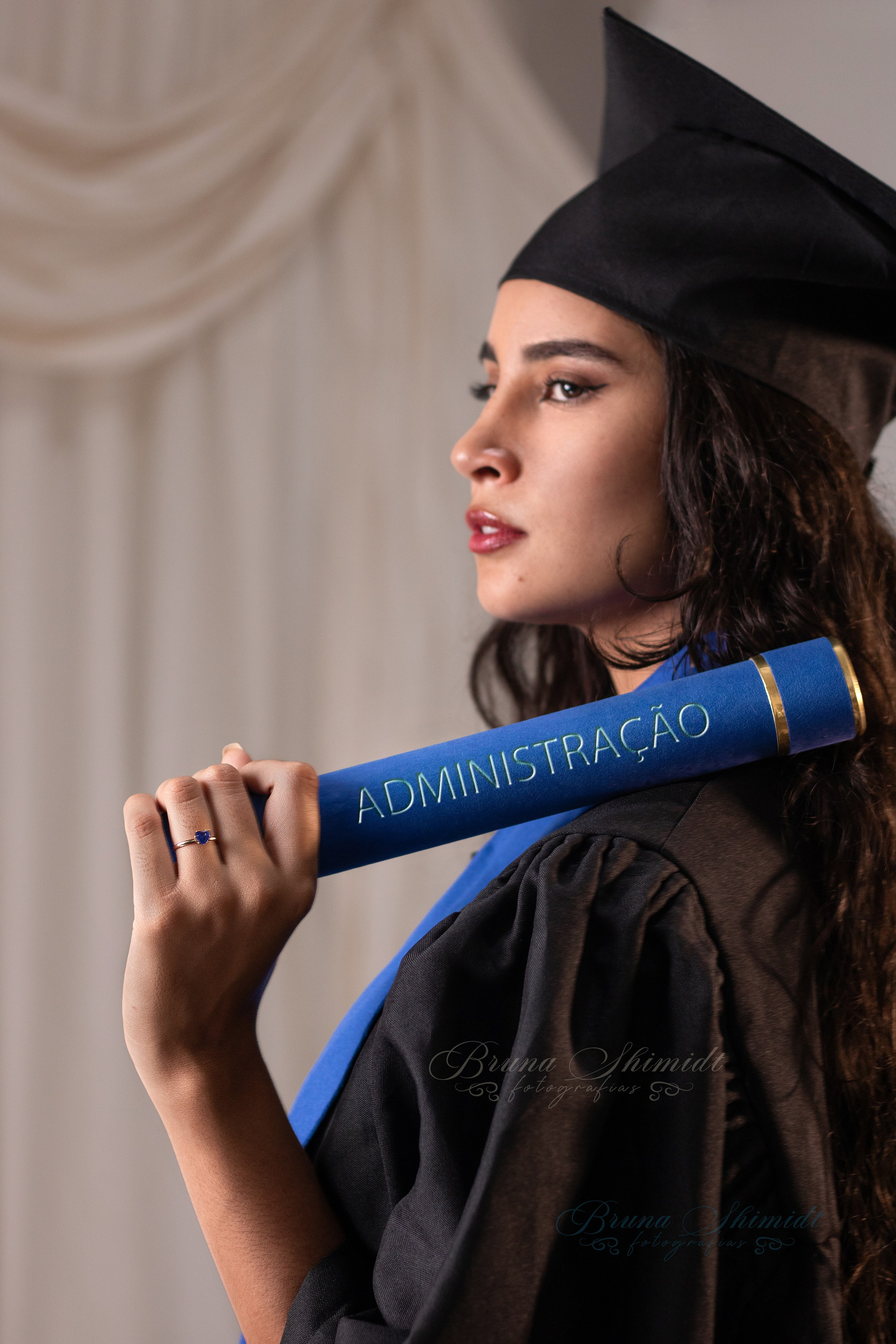 Ensaio de formatura em São Paulo para guardar cada detalhe dessa conquista. Fotografias profissionais que valorizam sua personalidade e transformam esse momento em uma lembrança inesquecível.