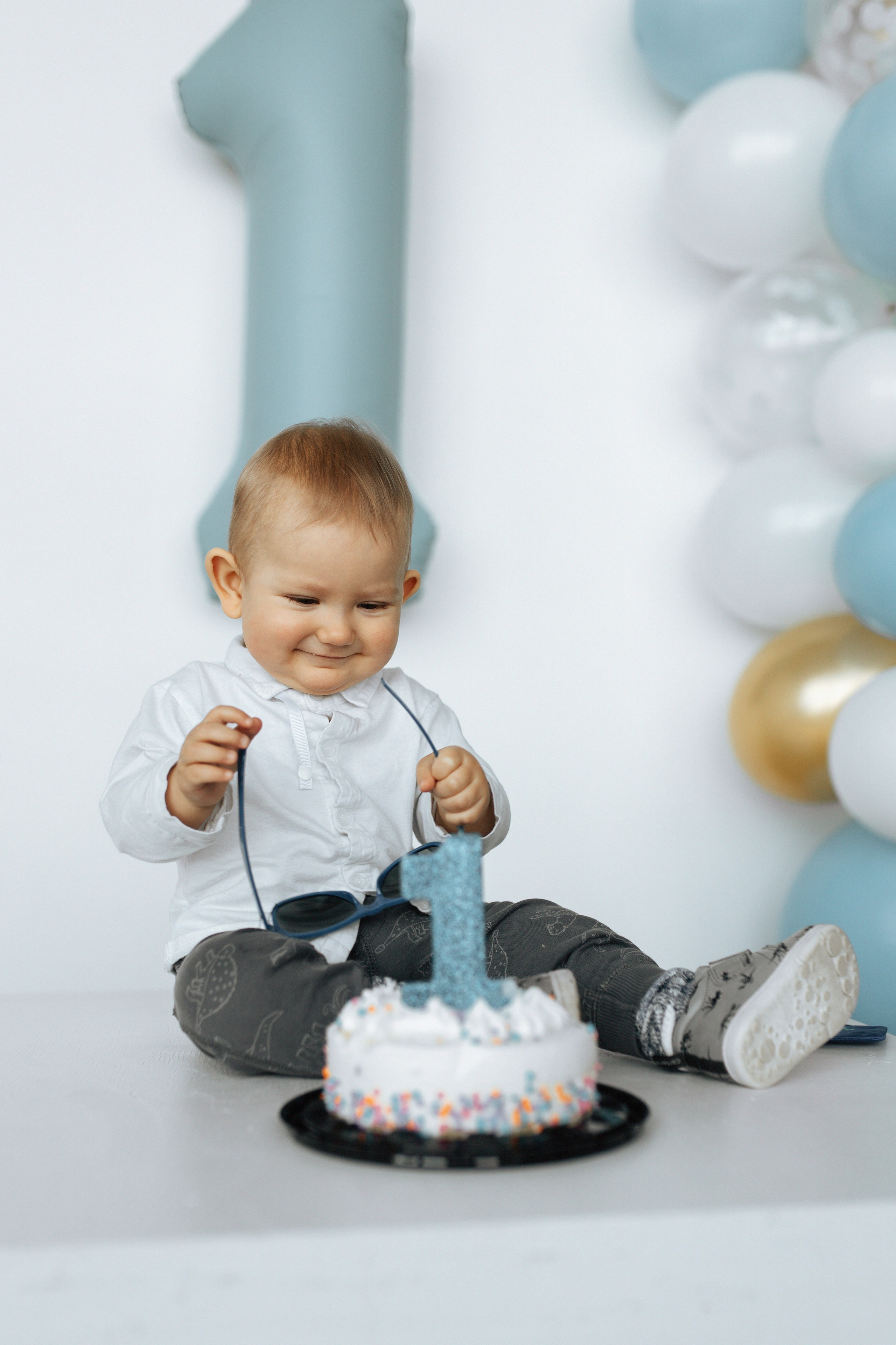 Aleksandr’s first birthday. Photographer Elvira Hryshchenko