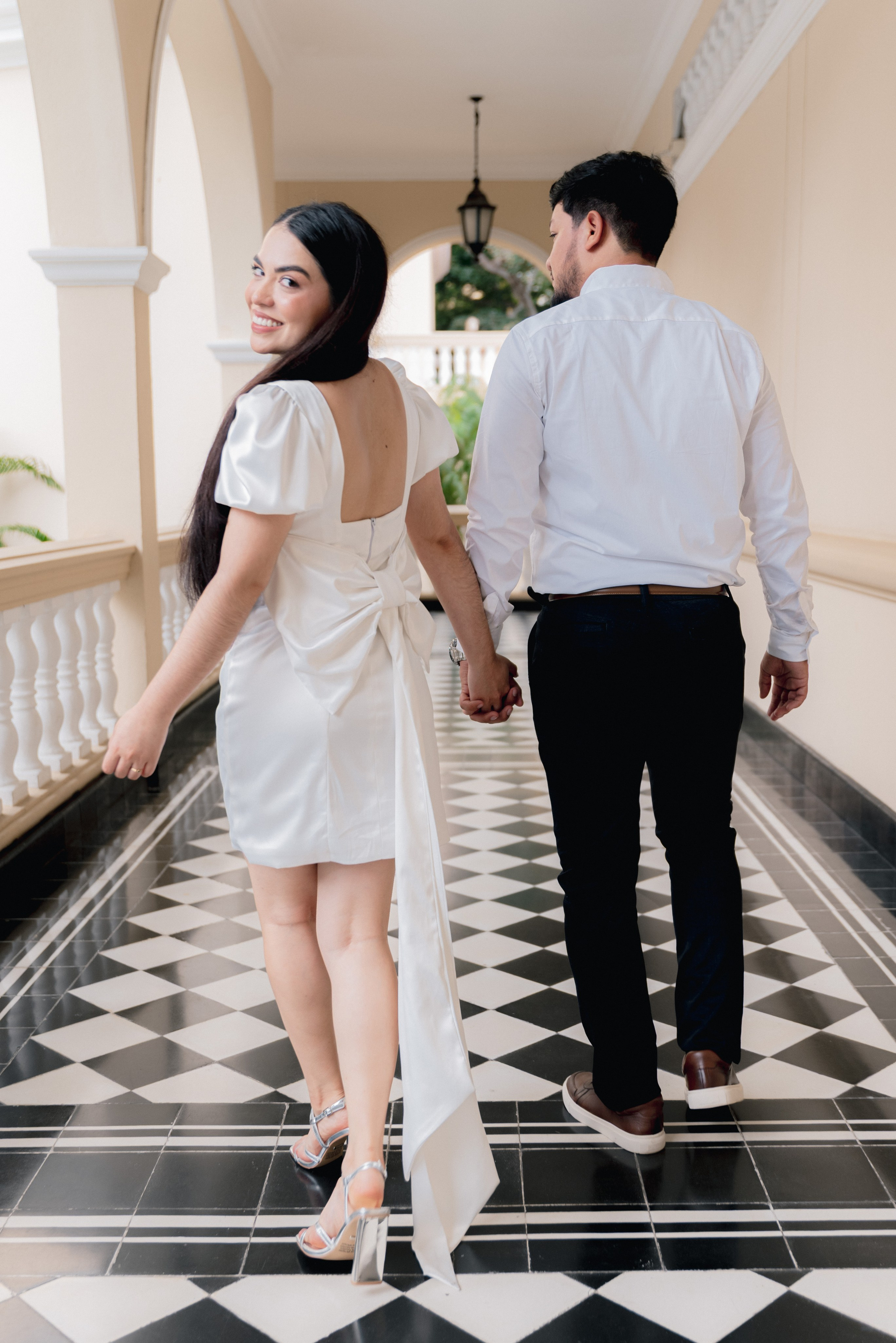 Pre-wedding at Icononic Hotel El Prado in Barranquilla, Colombia. Fotógrafos de bodas en Barranquilla, Cartagena y Santa Marta | BanderArt