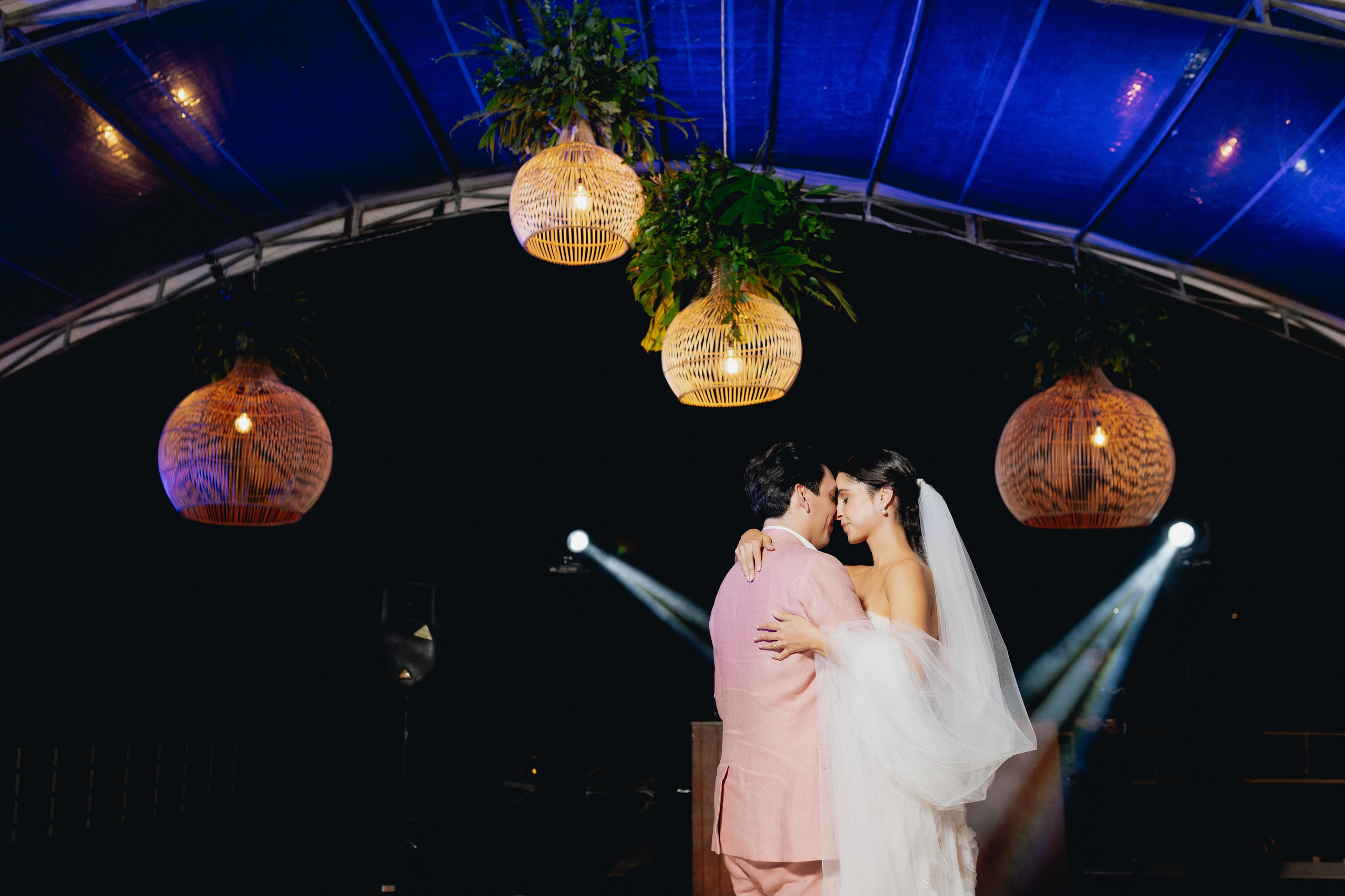 Boda de Jess & Fer – Barranquilla, Colombia. Fotógrafo profesional de Bodas Documental en Barranquilla, Cartagena y Santa Marta | Morada Photography