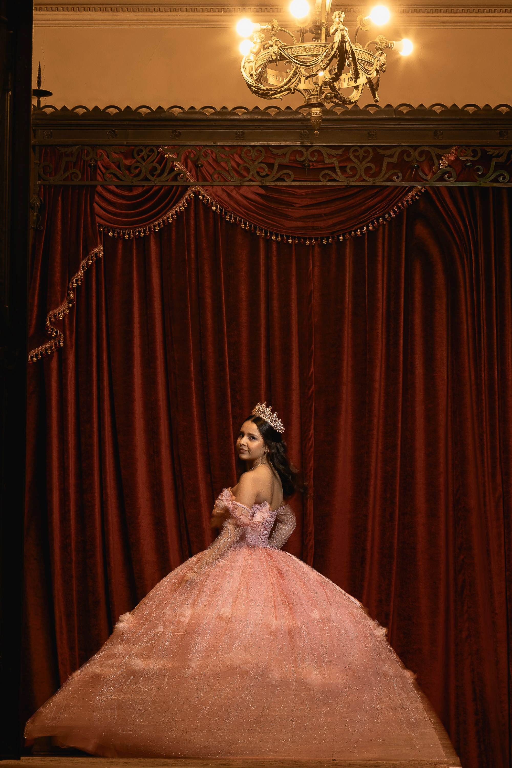 María Regina XV — Una noche escrita en sueños. Lg Fotografia