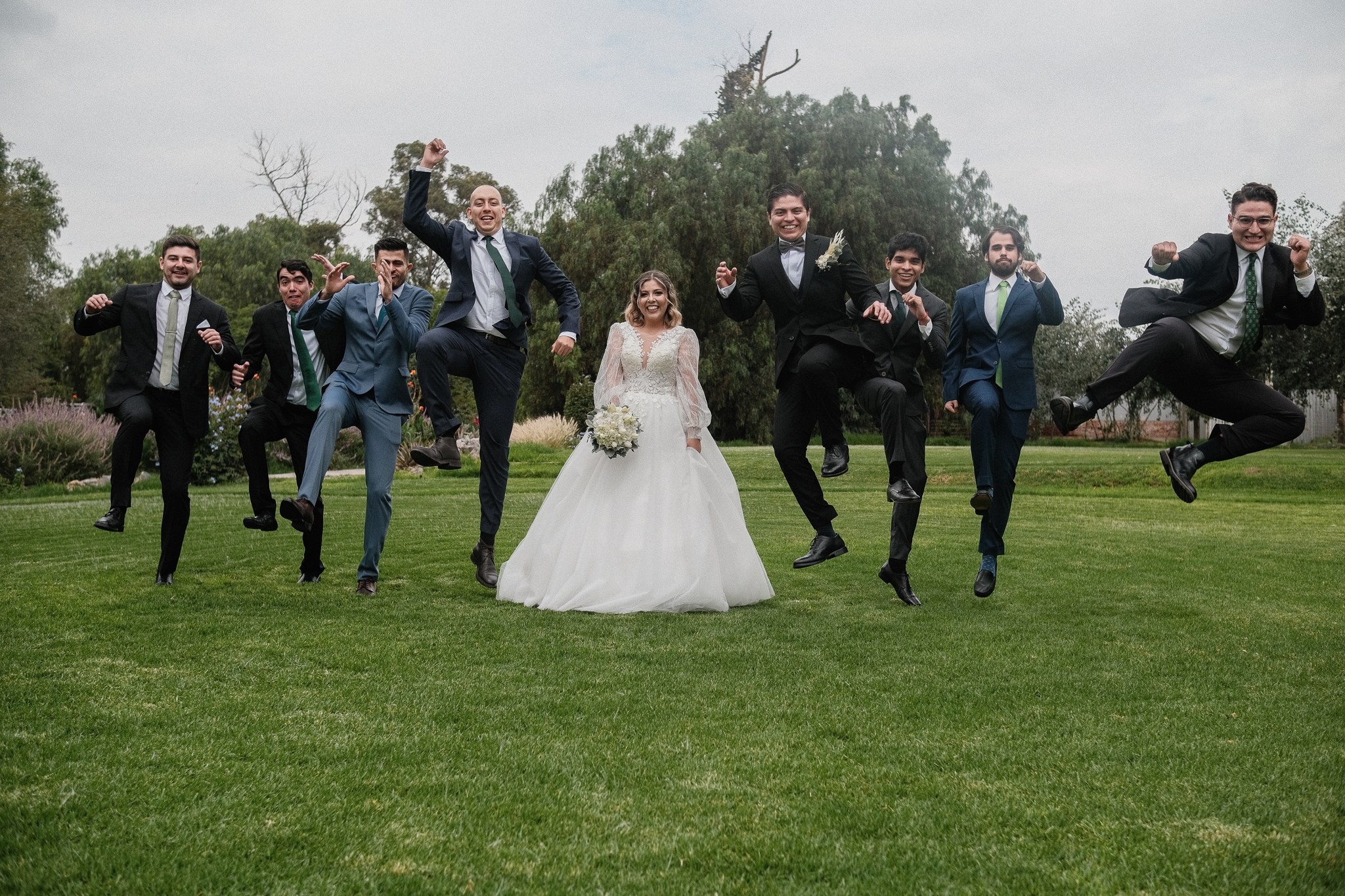 Ale y Misael. Fotógrafo de bodas