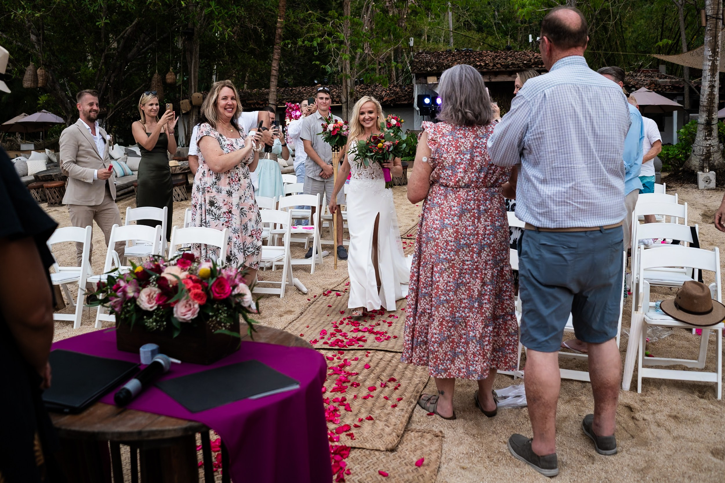 Aggie & Brian. Fotografía de Bodas Profesionales en Puerto Vallarta y Riviera Nayarit