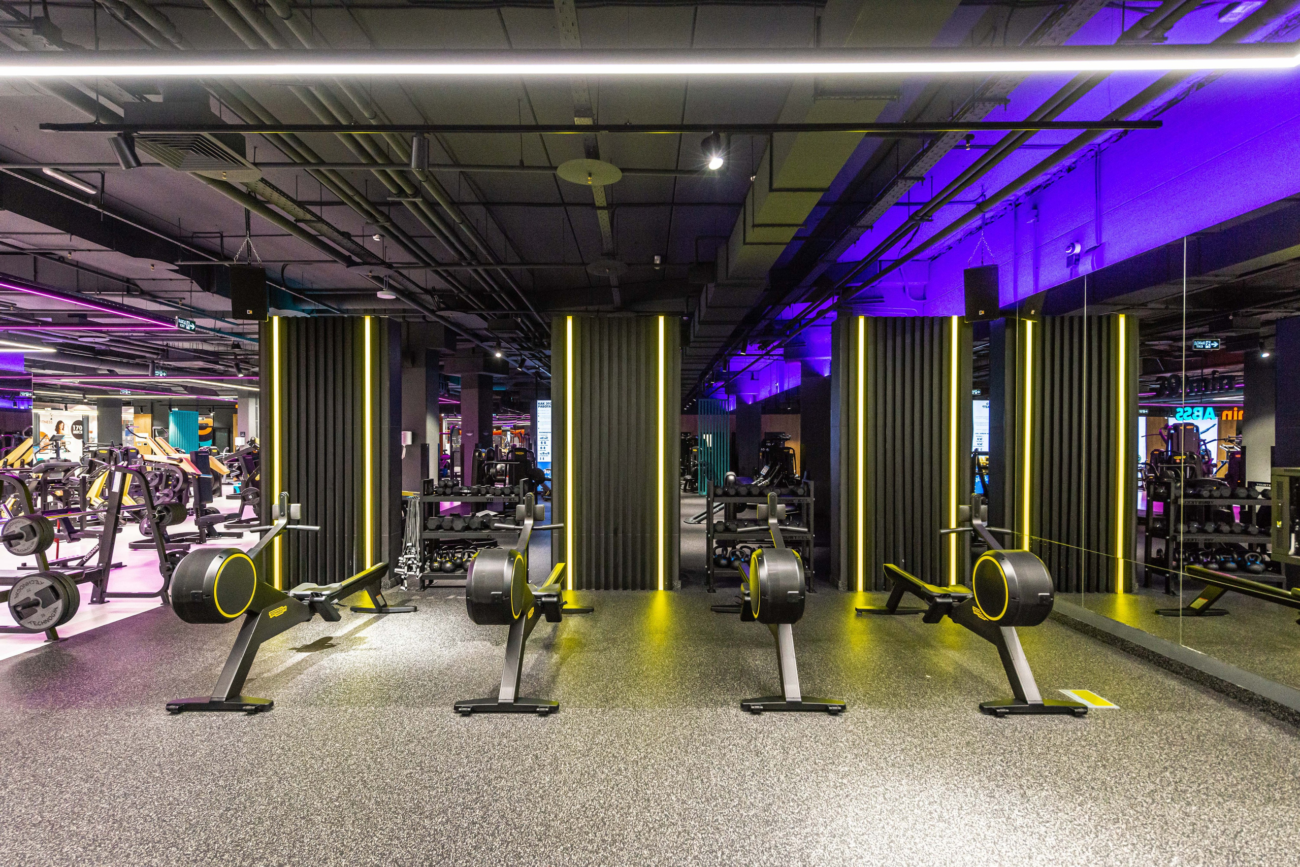 Фитнес-клуб DDX Fitness в Ростокино. ФОТОГРАФ МЕКСИКА КИНТАНА-РОО