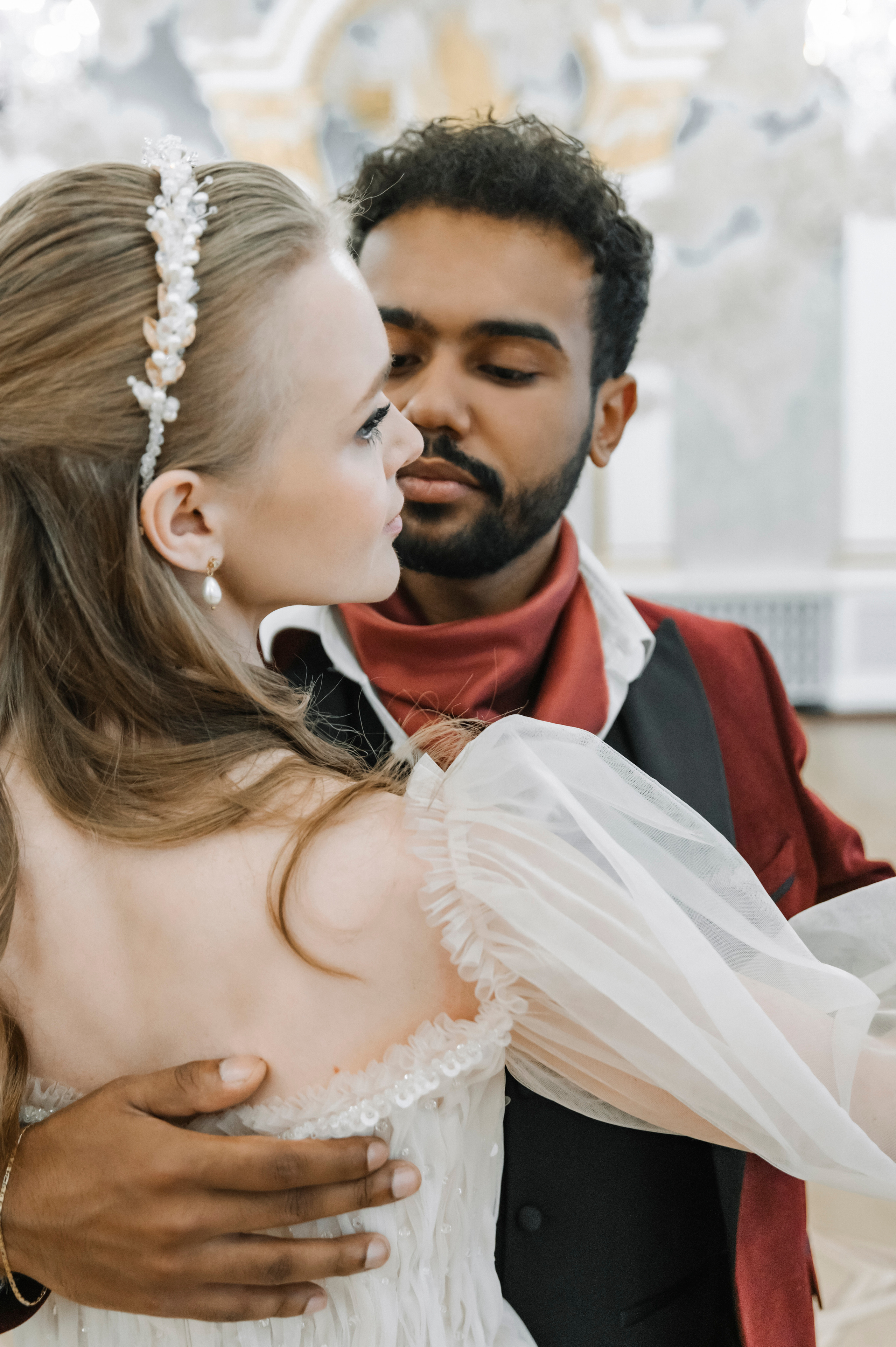 Bridgertonów. Kreatywność na granicy wesela. Nika Stoma — fotografka i blogerka w Europie i Azji