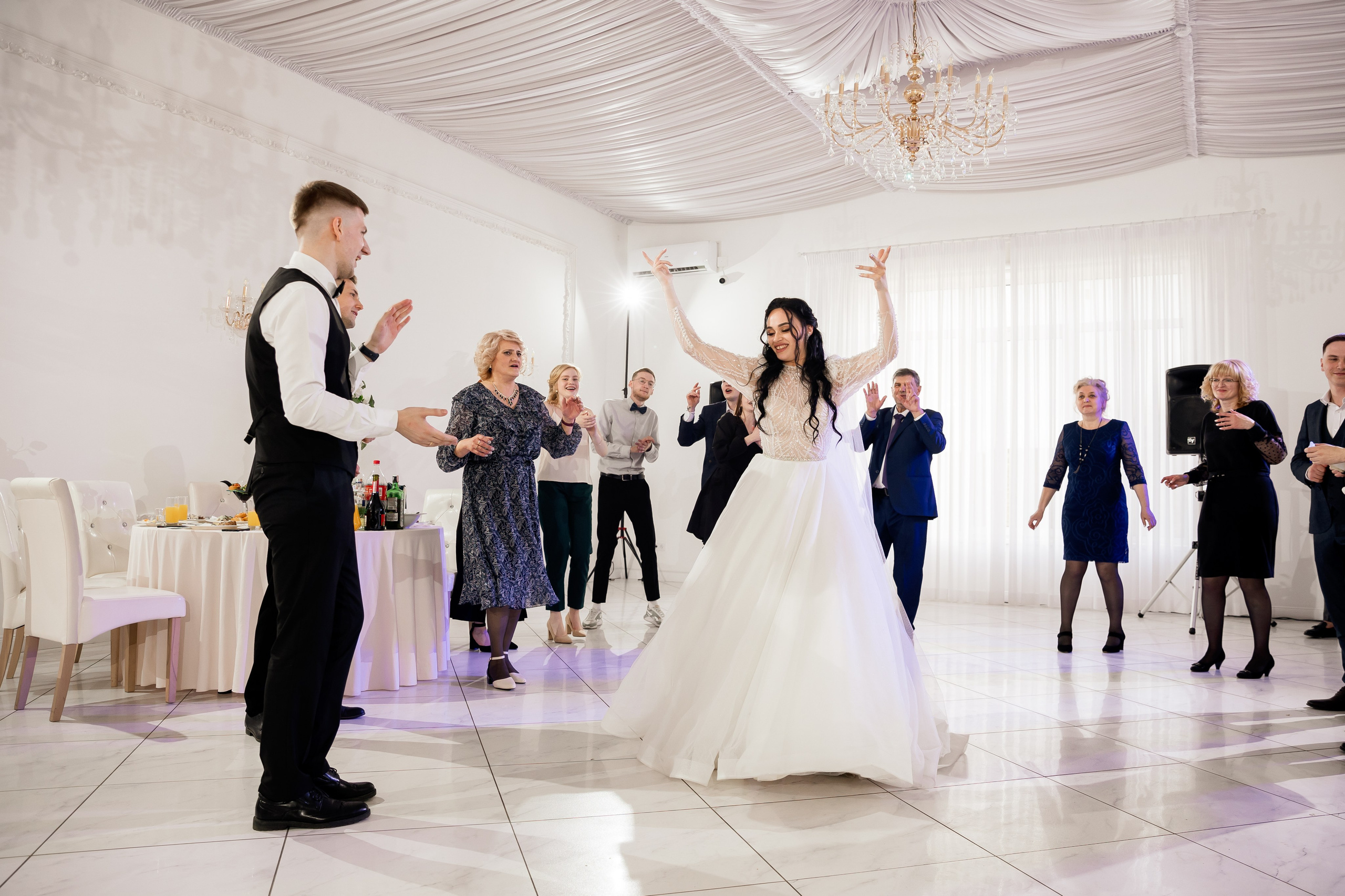 Irina Ermak Hudson Valley wedding photographer. Irina Ermak wedding photographer in New York