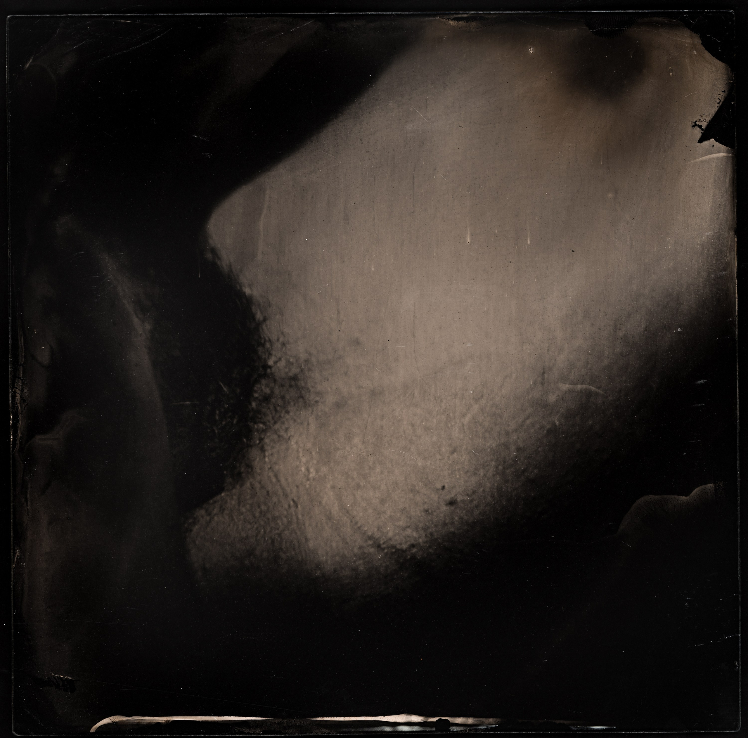 CORPUS. Adriano Escanhuela — Experimental