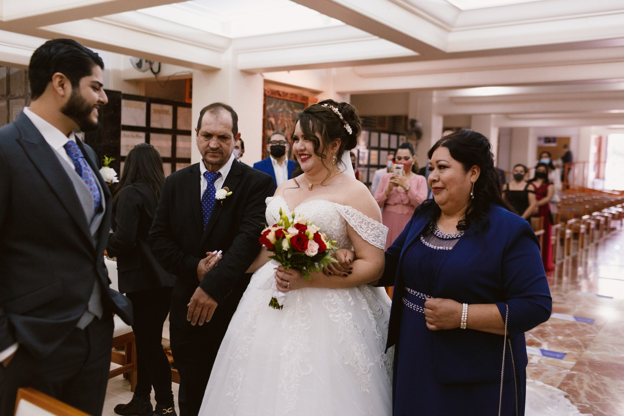 Sofía y Diego: Boda en San Luis Potosí - Parque norte. Fotógrafo de bodas
