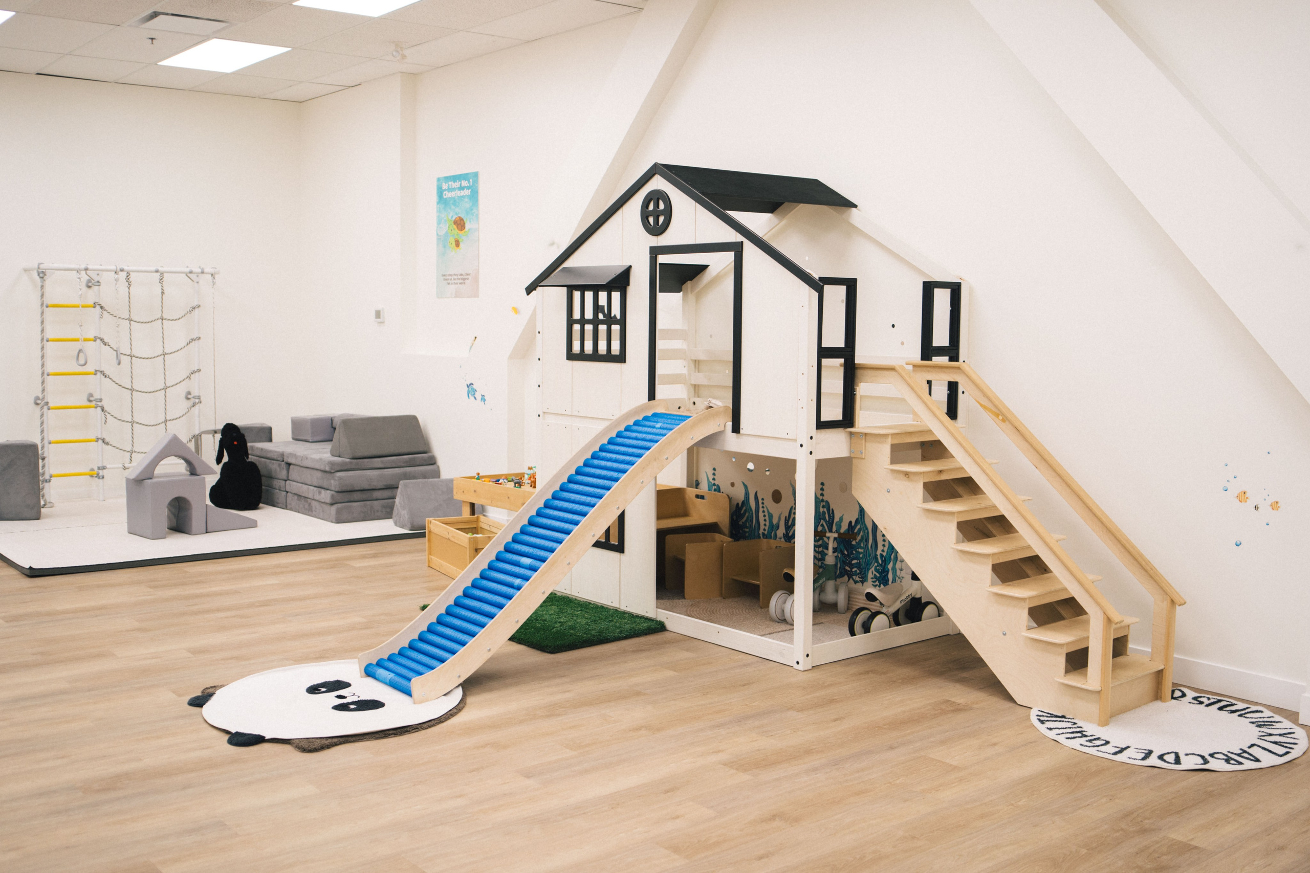 The Cove Indoor Play, New Westminster| Burnaby Portrait Photographer