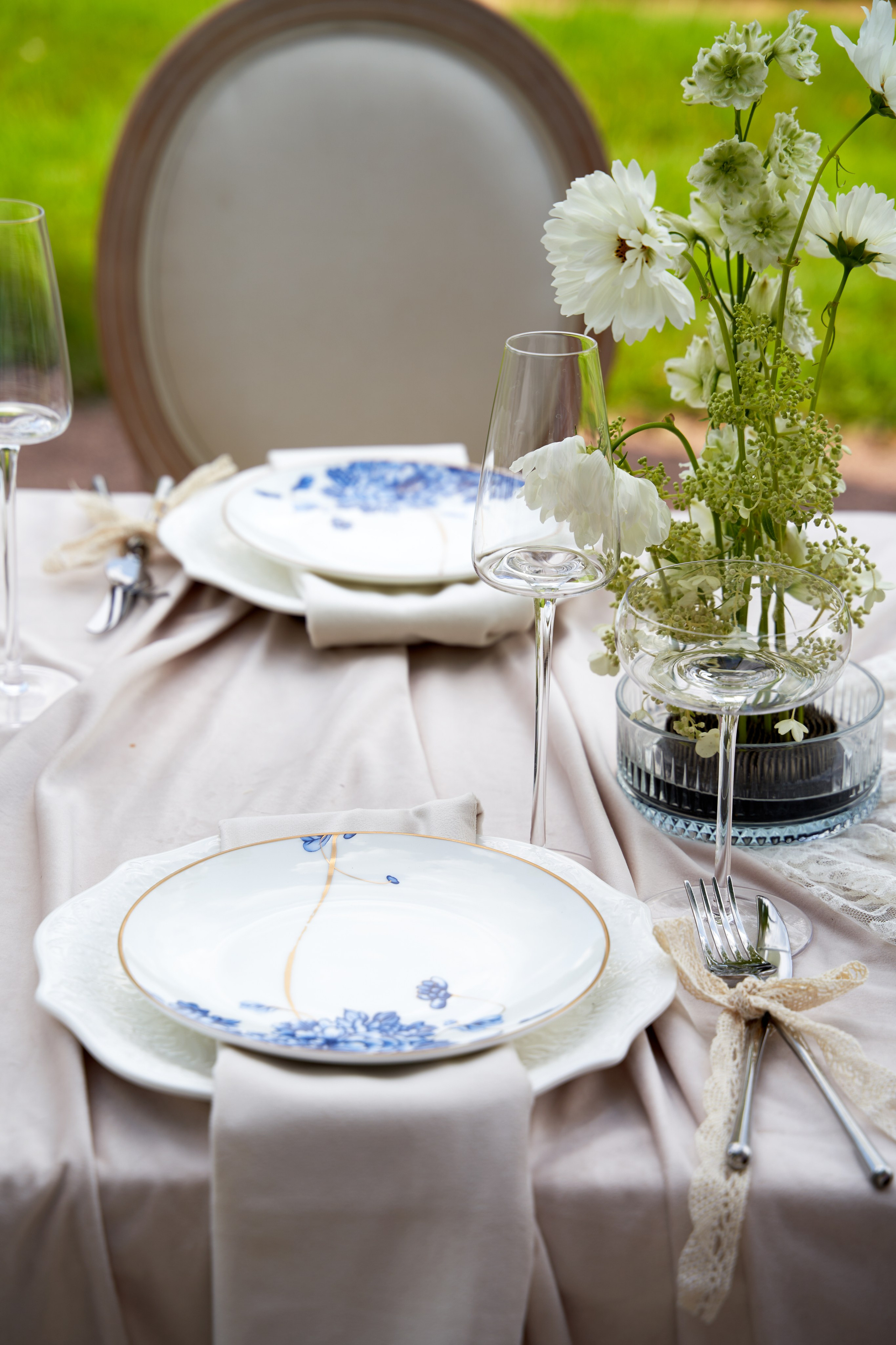 Classic editorial wedding photography for international destination weddings