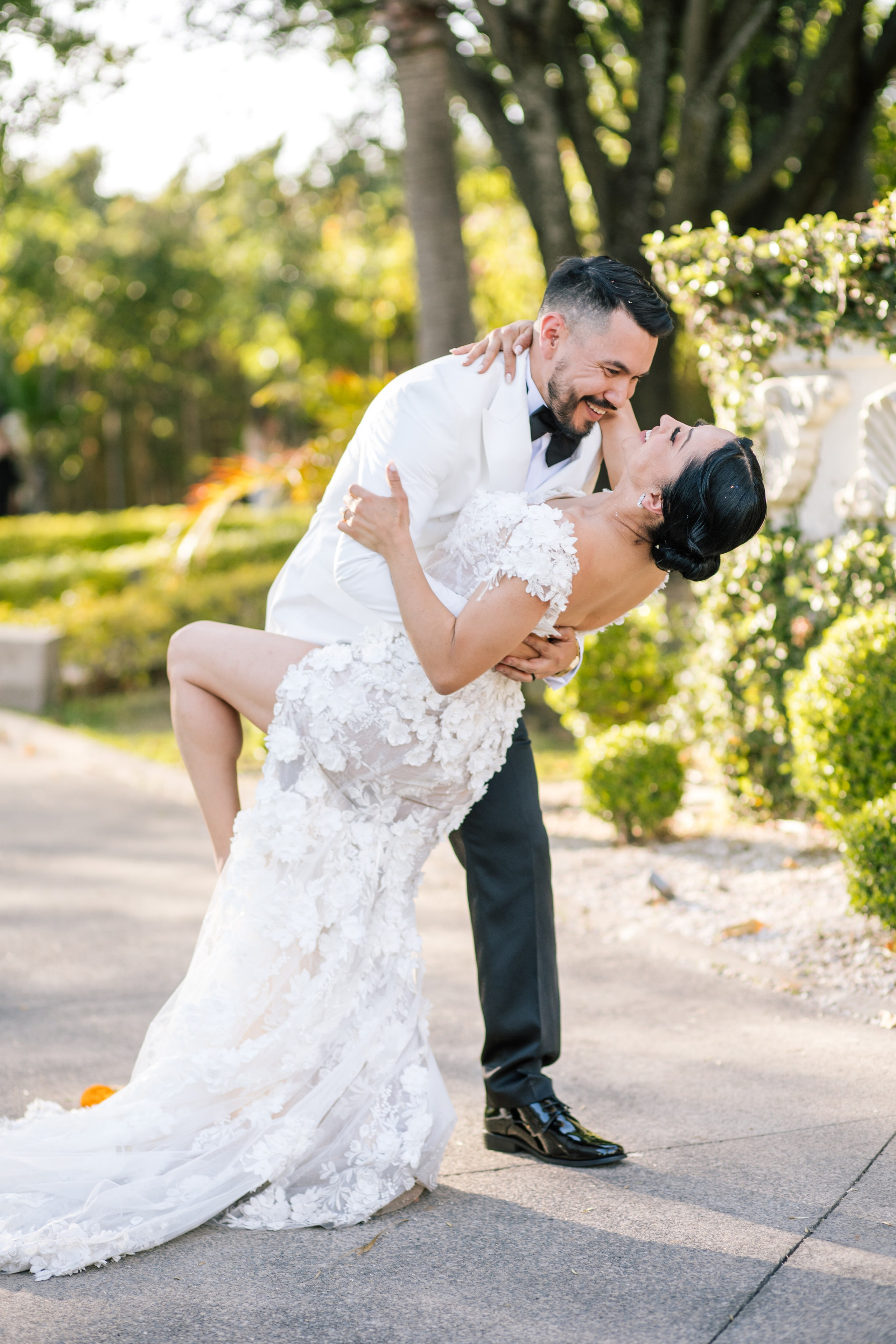 Formal. Wedding Photographer Ruth Preciado