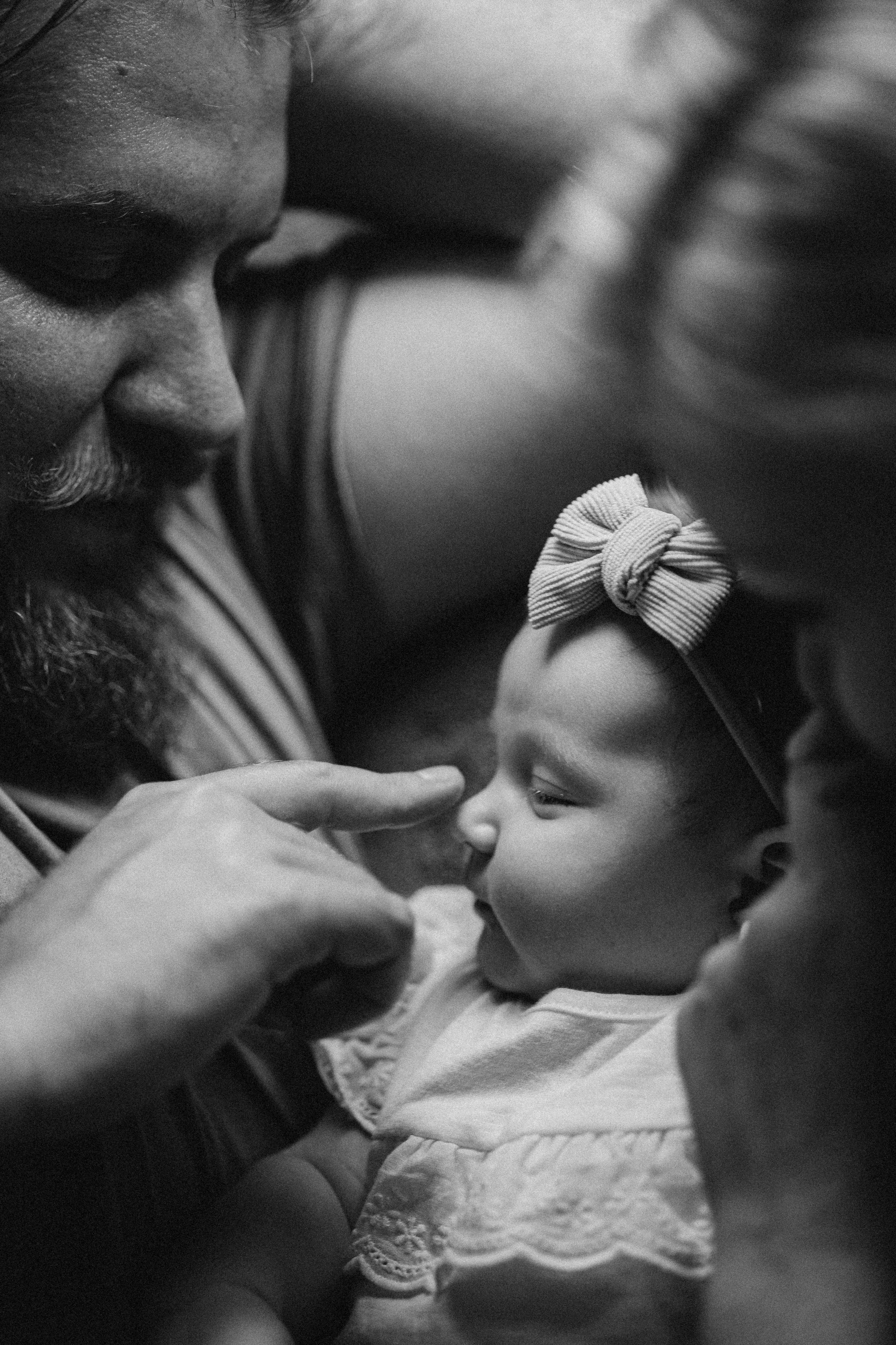Nicole 3 meses. Fotografa documental de familia e nascimento em Florianópolis SC Daria Ermolaev