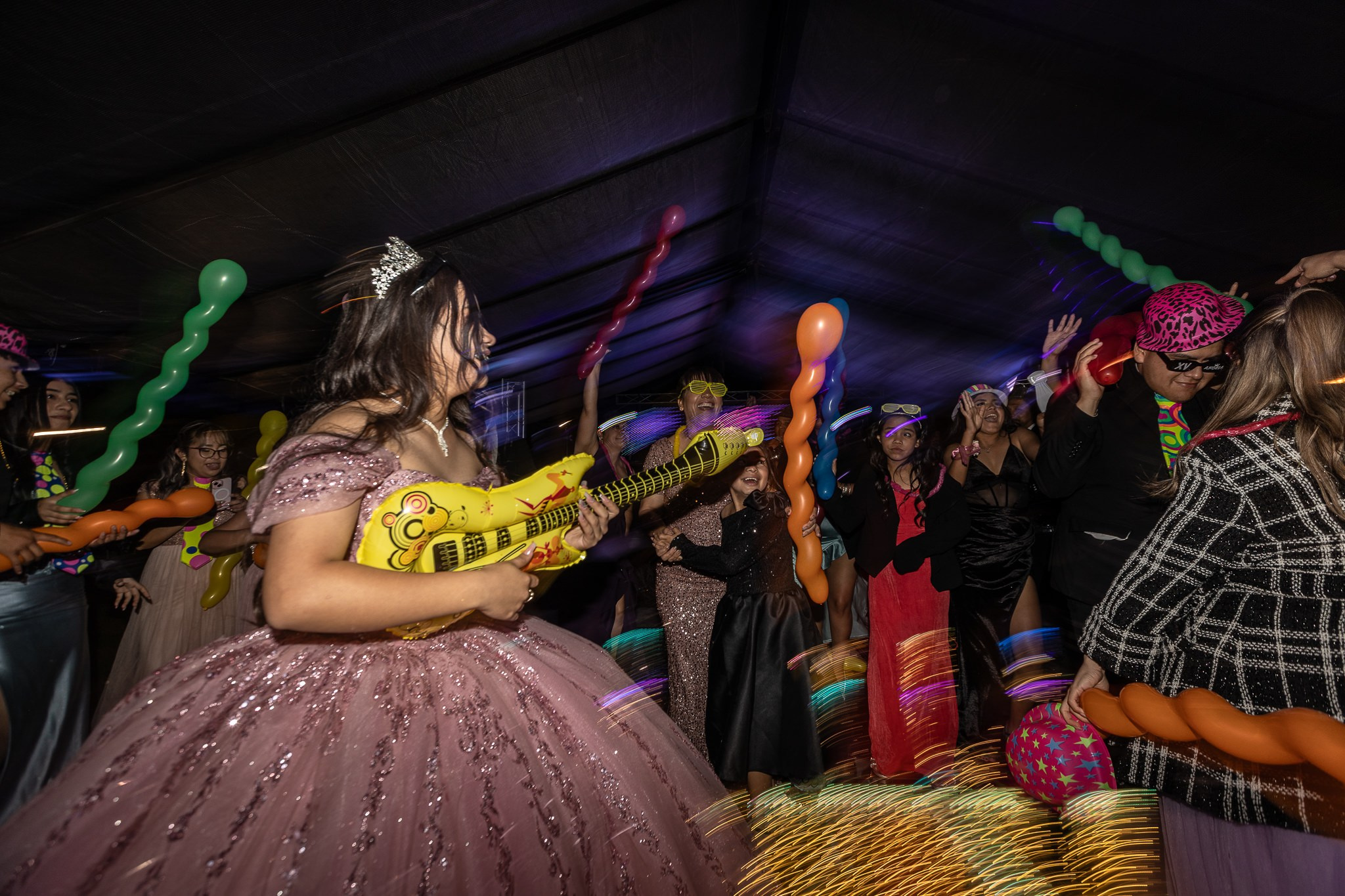 Ángela XV — Más que una celebración, una historia para contar. Lg Fotografia