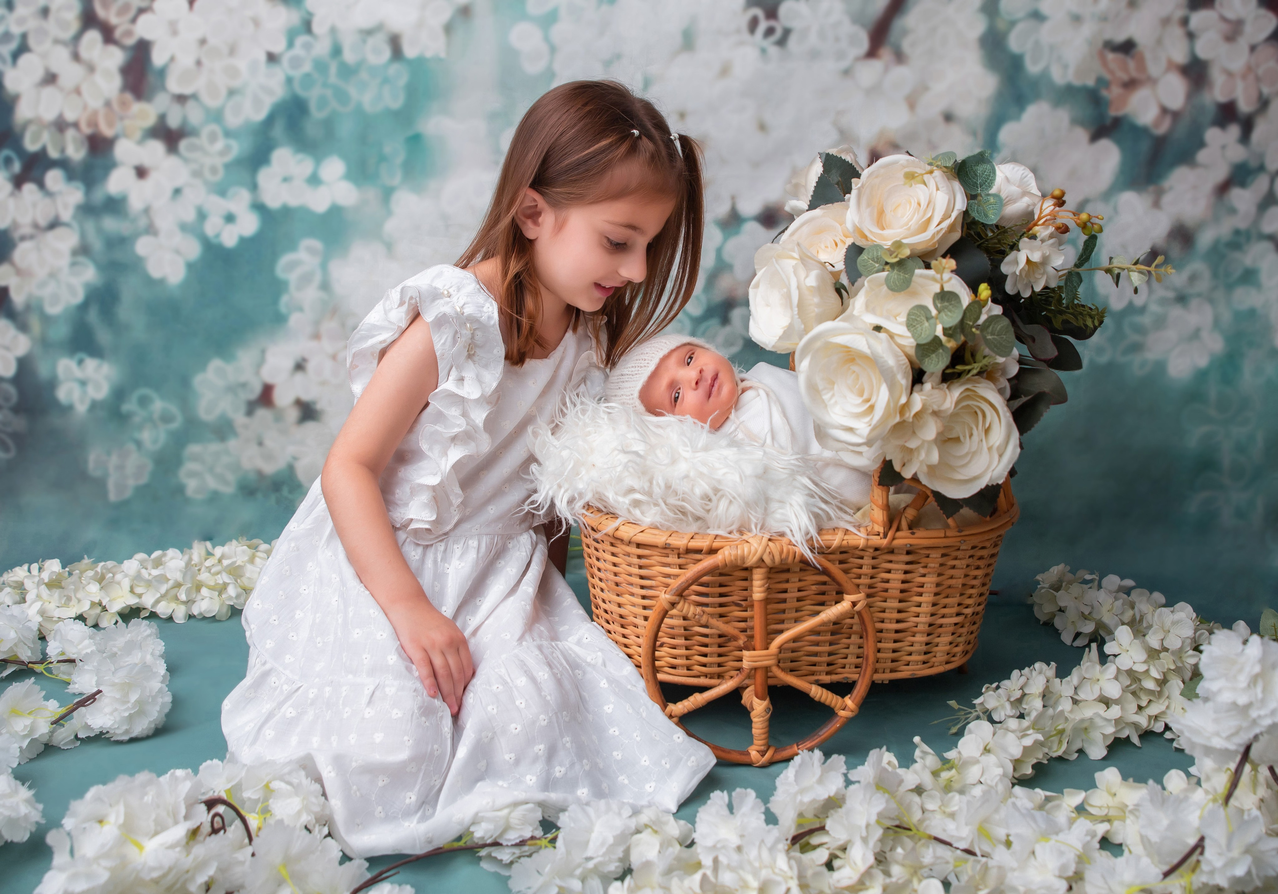 Siblings. Lifestyle and Family Photographer Faryal Saeed