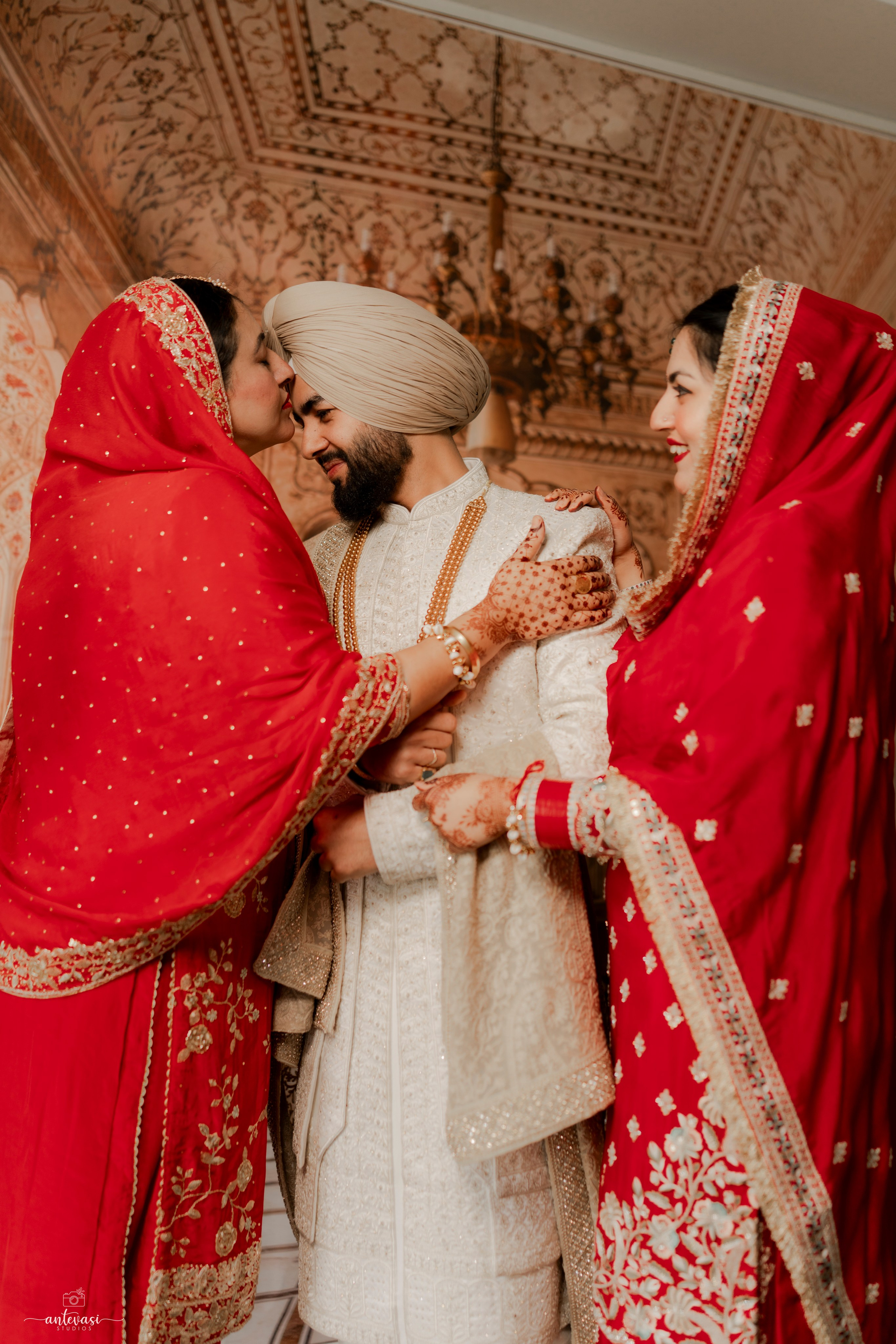 Sagal & Shweta. Wedding Photography & Cinematic Films | Antevasi Studios | Toronto