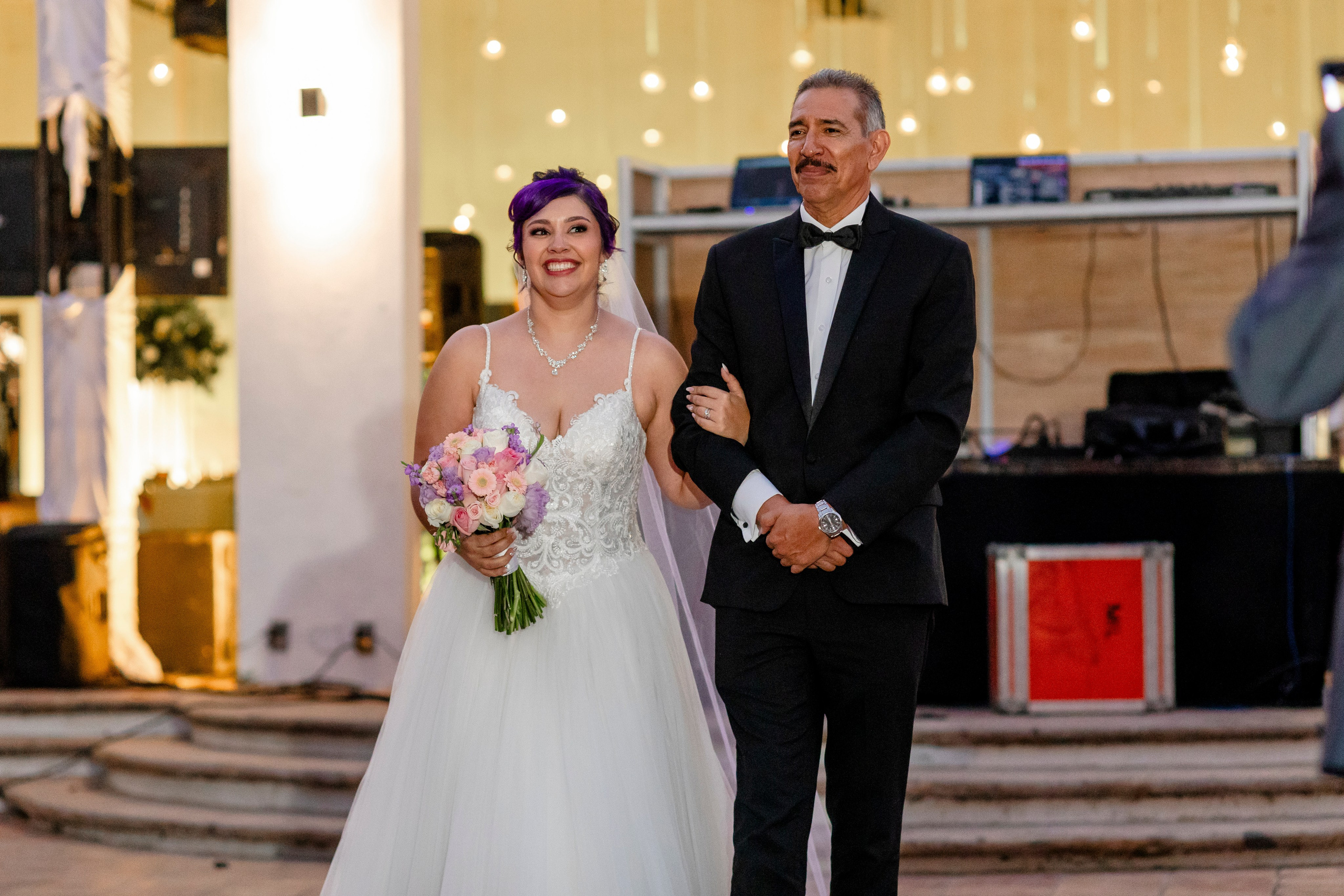 Civil. Wedding Photographer Ruth Preciado