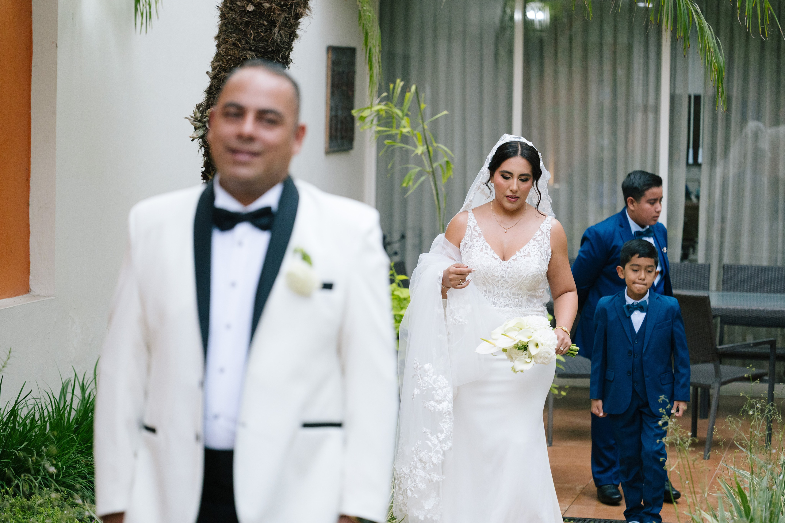 Alejandra y Salvador. Wedding Photographer Ruth Preciado