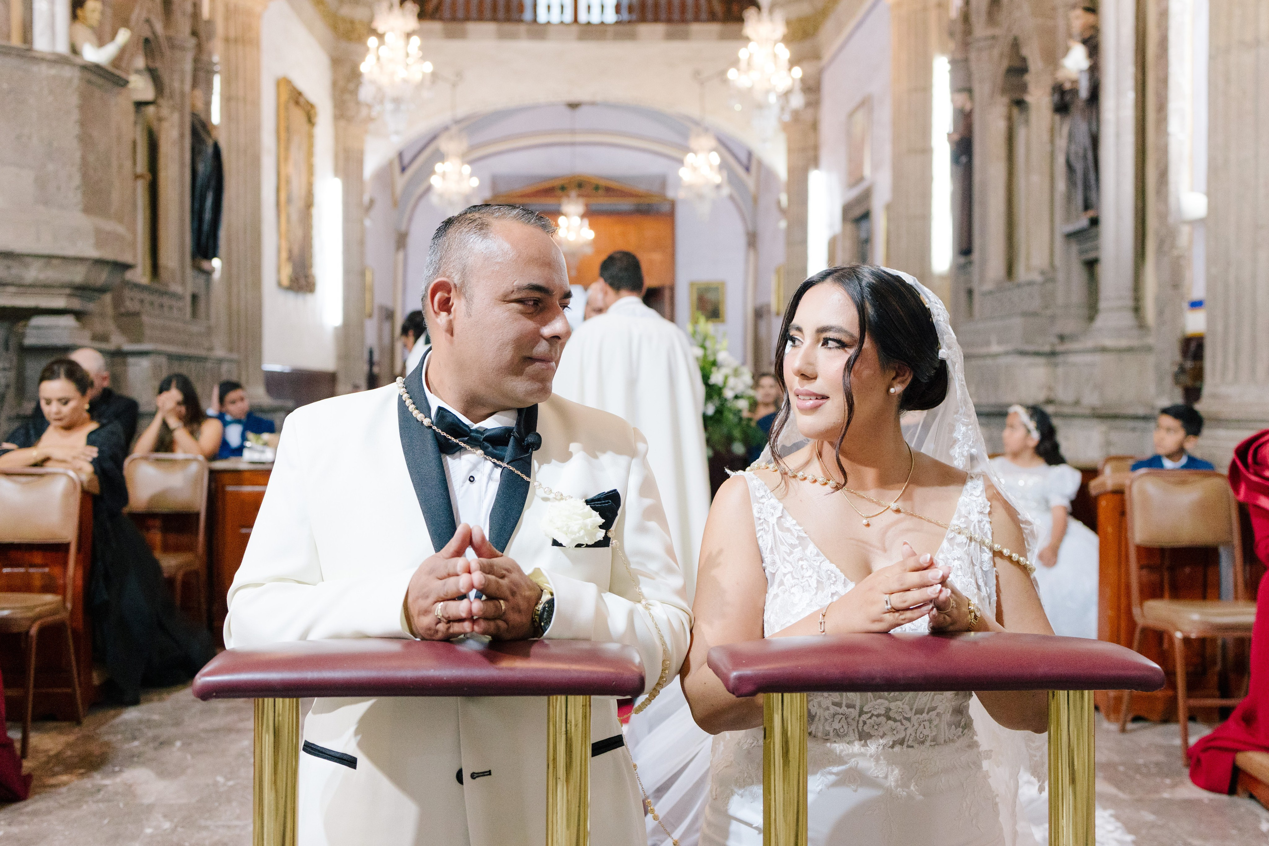 Alejandra y Salvador. Wedding Photographer Ruth Preciado