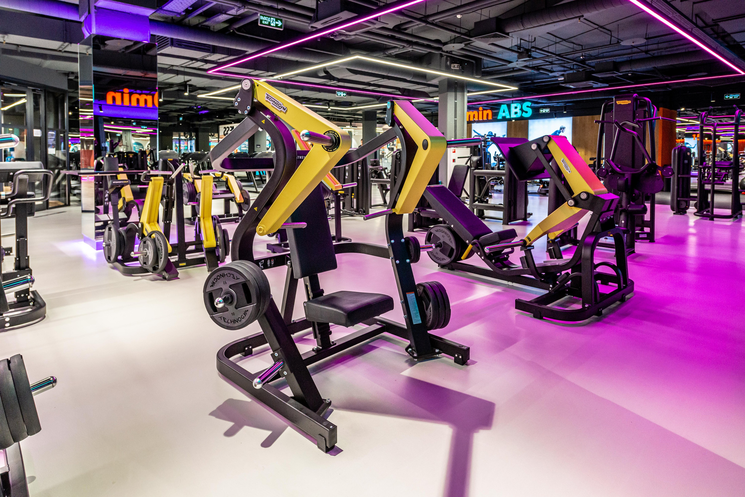 Фитнес-клуб DDX Fitness в Ростокино. ФОТОГРАФ МЕКСИКА КИНТАНА-РОО