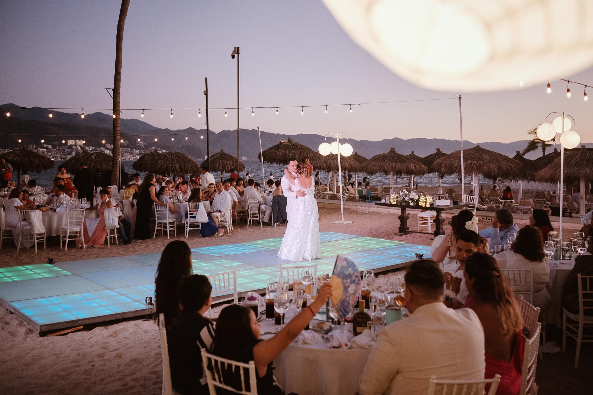 Gaby y Pepe: Boda en Puerto Vallarta. Fotógrafo de bodas