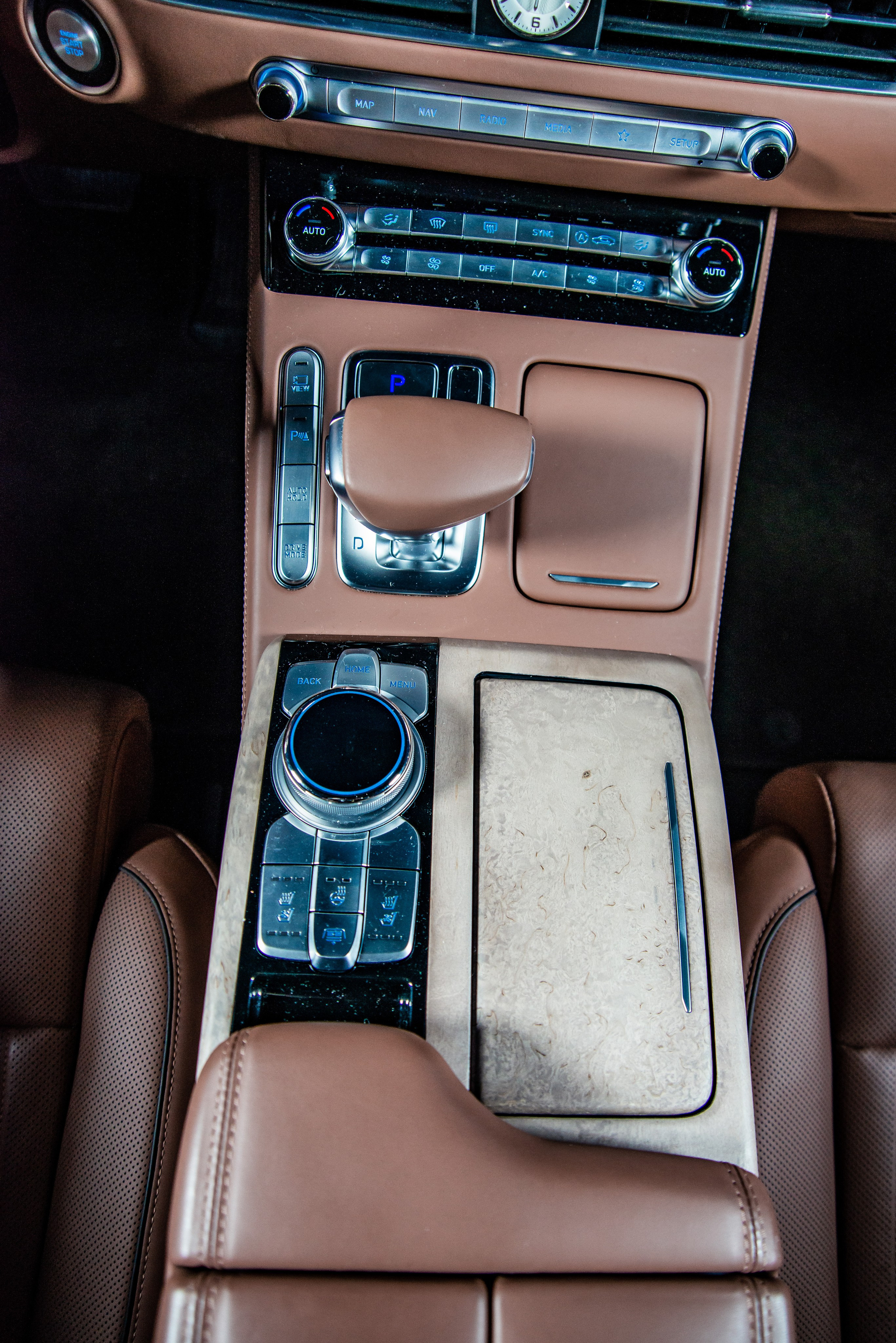Автомобильная фотосъемка Genesis G90. FOTÓGRAFO MÉXICO QUINTANA ROO
