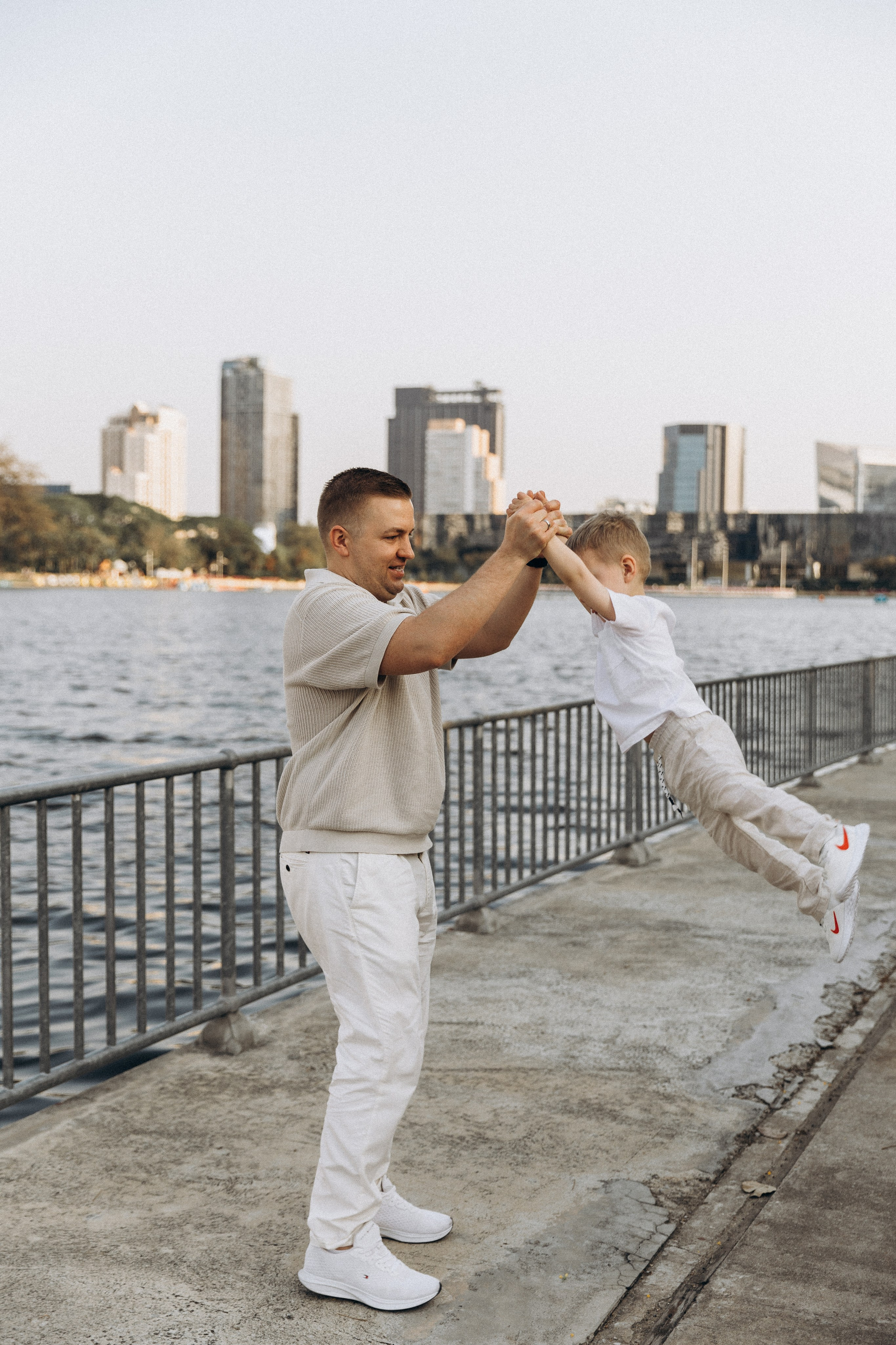 Family Moments in Bangkok. Family and wedding photographer in Bangkok, Thailand