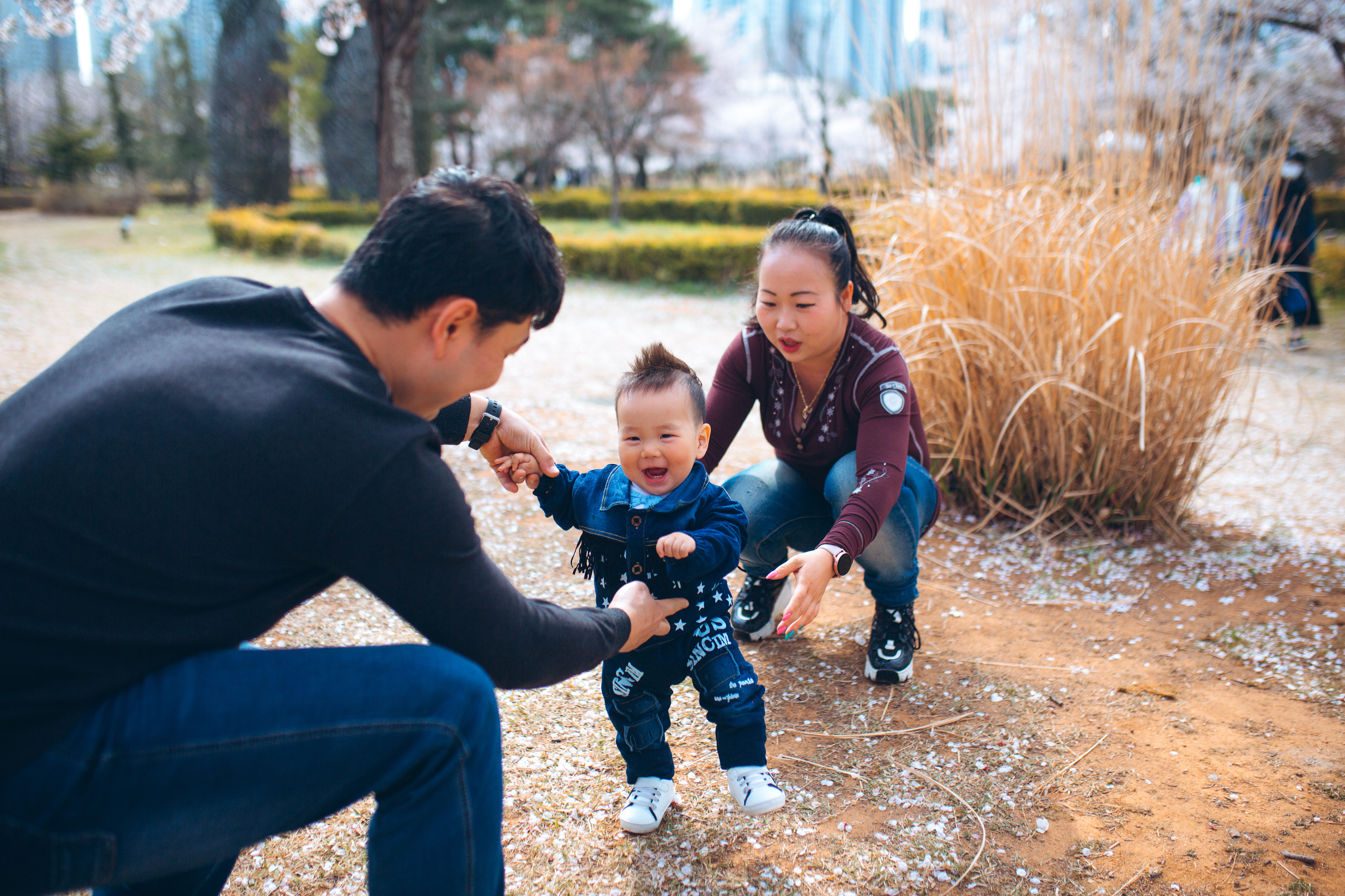 Kirill — 1 year. Portrait photographer in South Korea Olga Lian