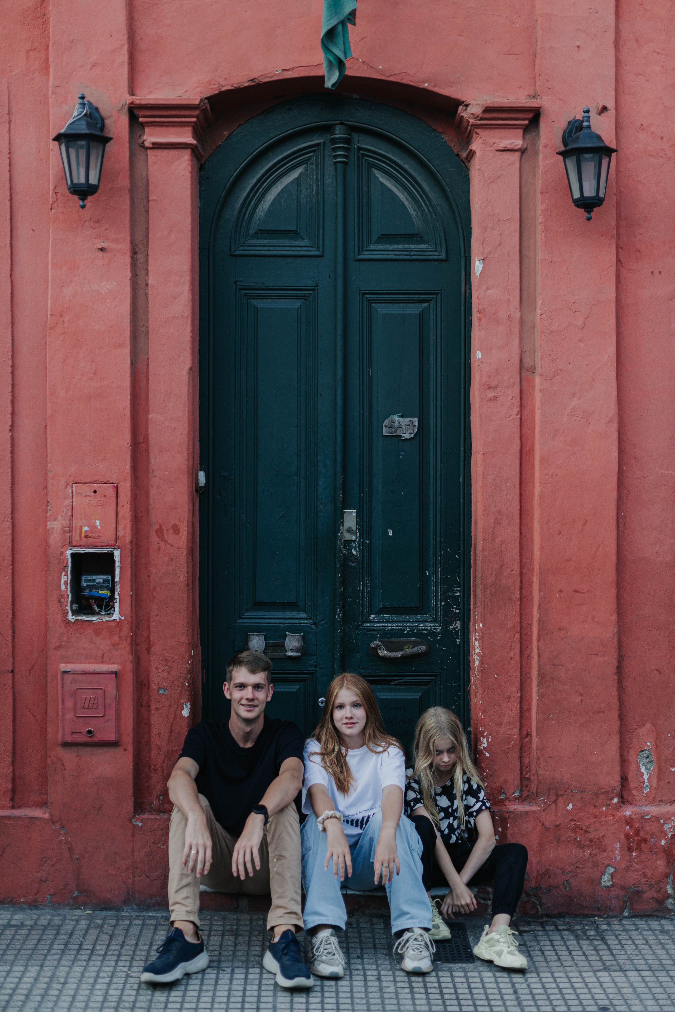 Guests from Mar del Plata. Photographer @elmirkami in the city of Buenos Aires