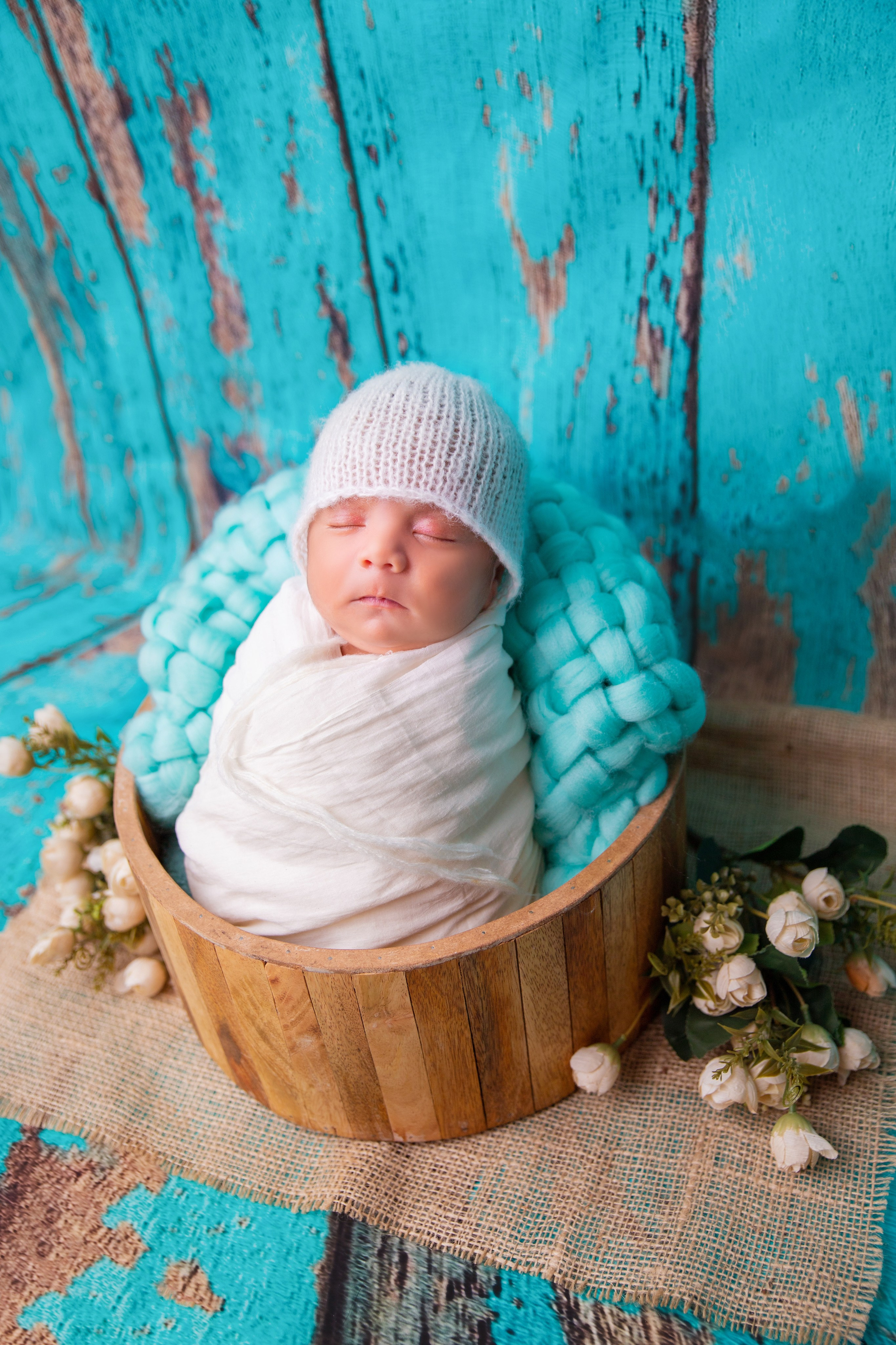 Newborns. Lifestyle and Family Photographer Faryal Saeed