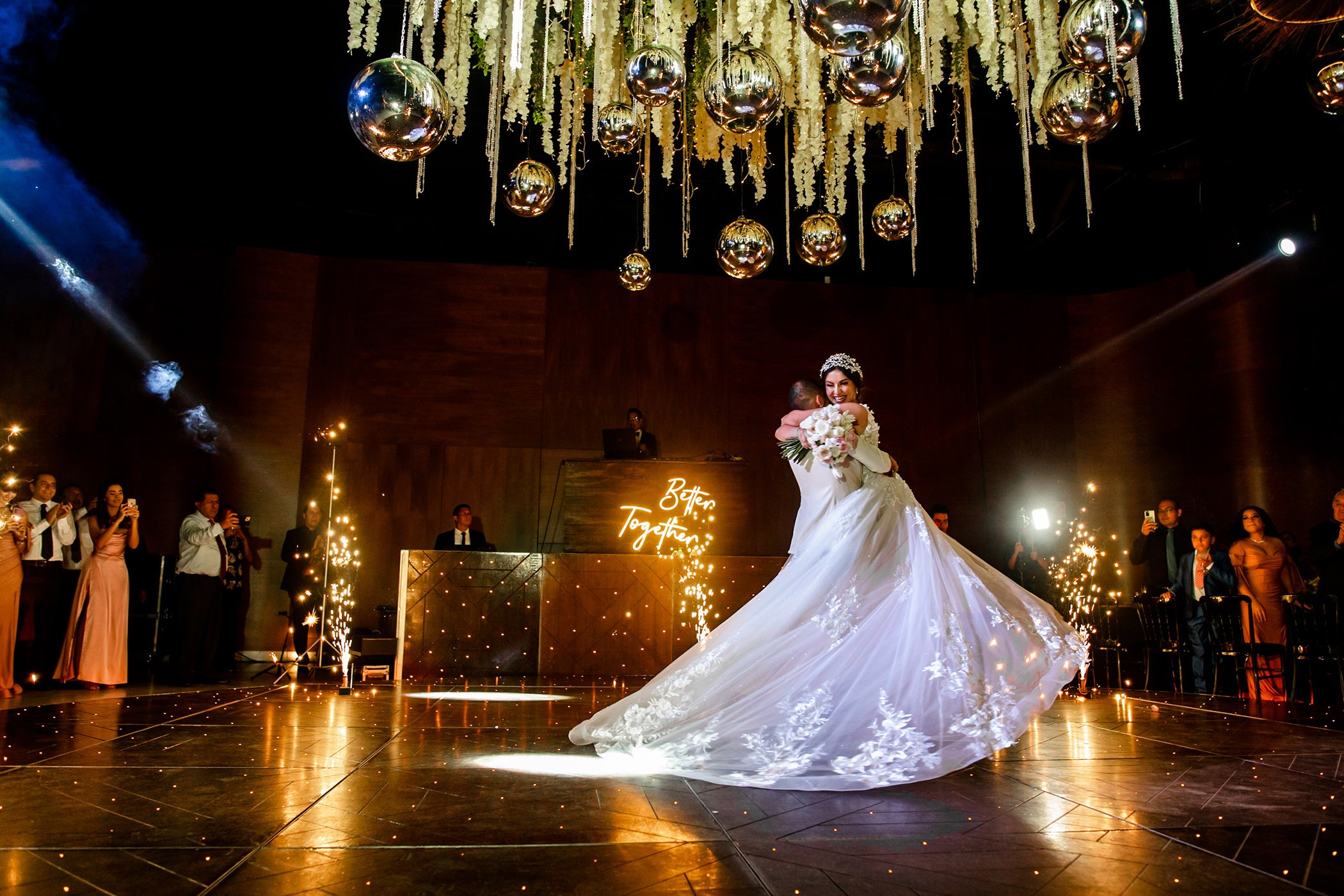 Primer Baile. Wedding Photographer Ruth Preciado