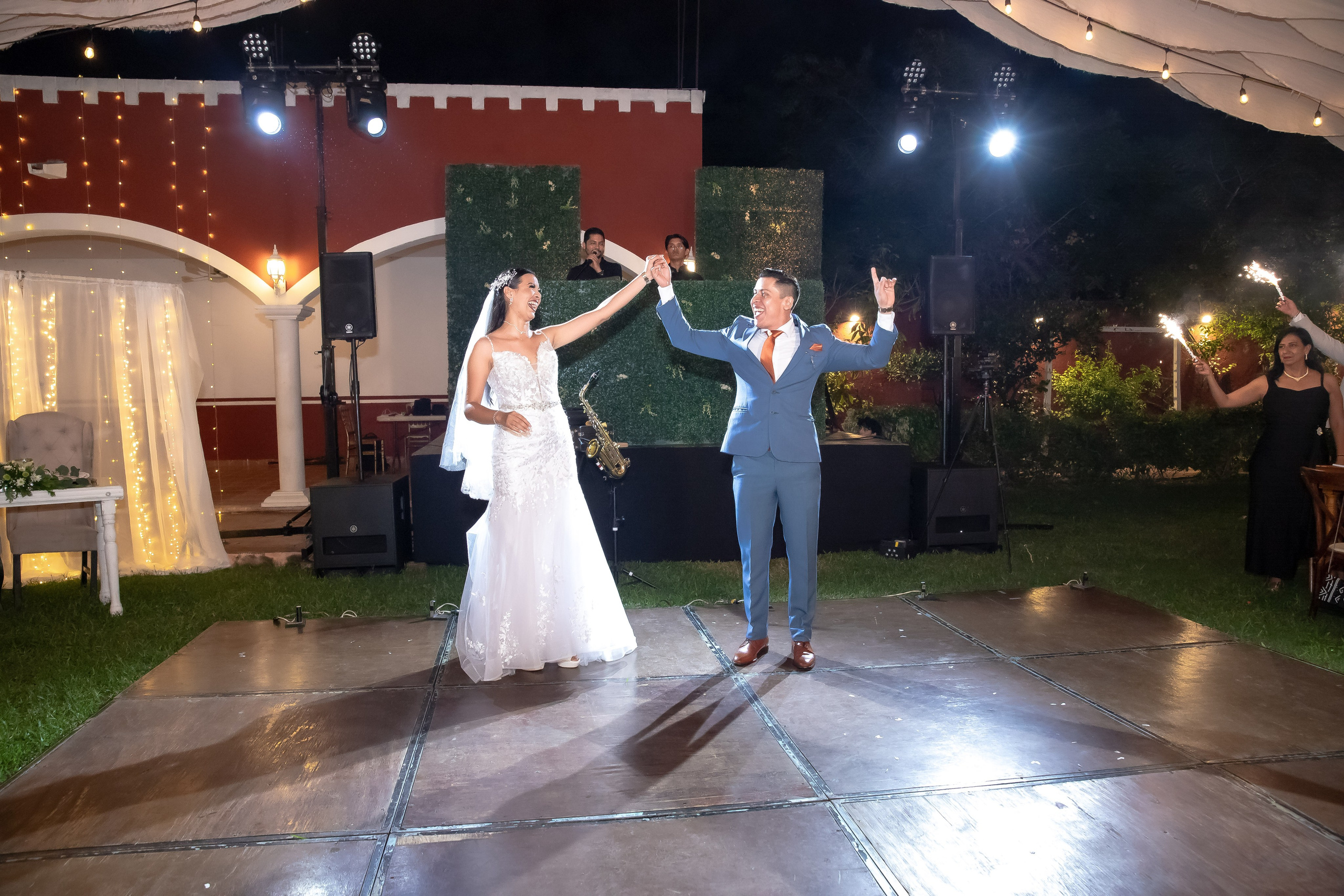 Delta & Cesar. Simón Enríquez Studio