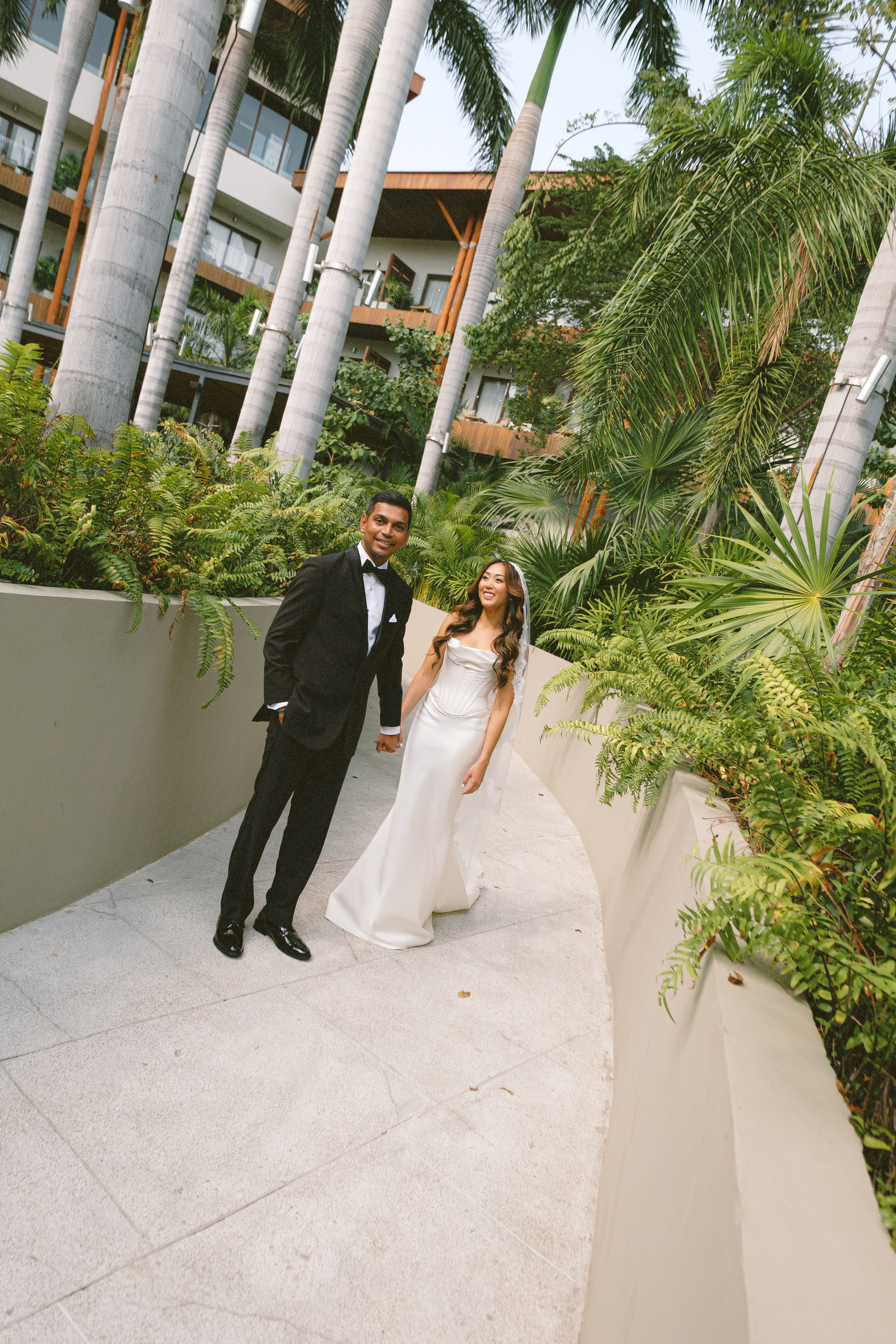 Tori & Keyur. Sayulita Wedding Photographer, Puerto Vallarta, Cabo