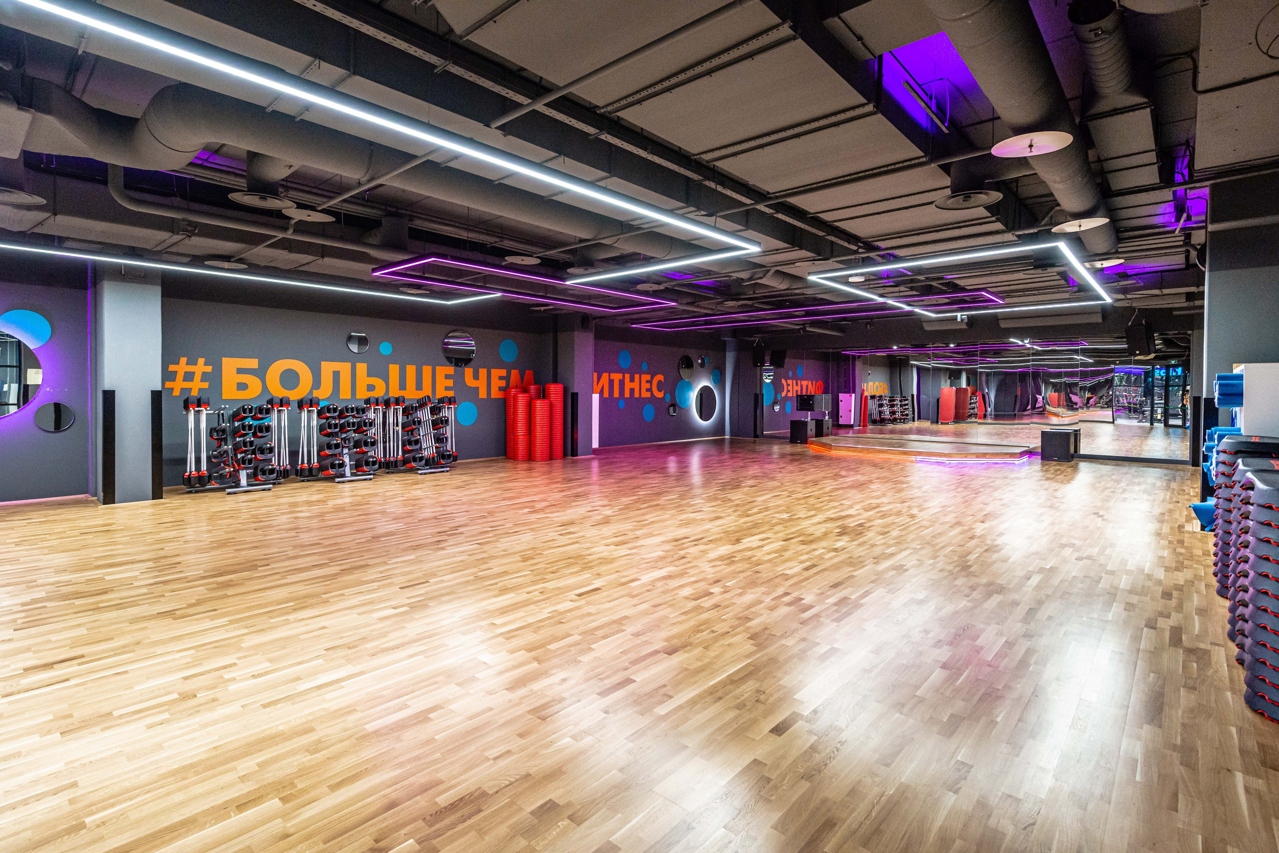 Фитнес-клуб DDX Fitness в Ростокино. ФОТОГРАФ МЕКСИКА КИНТАНА-РОО