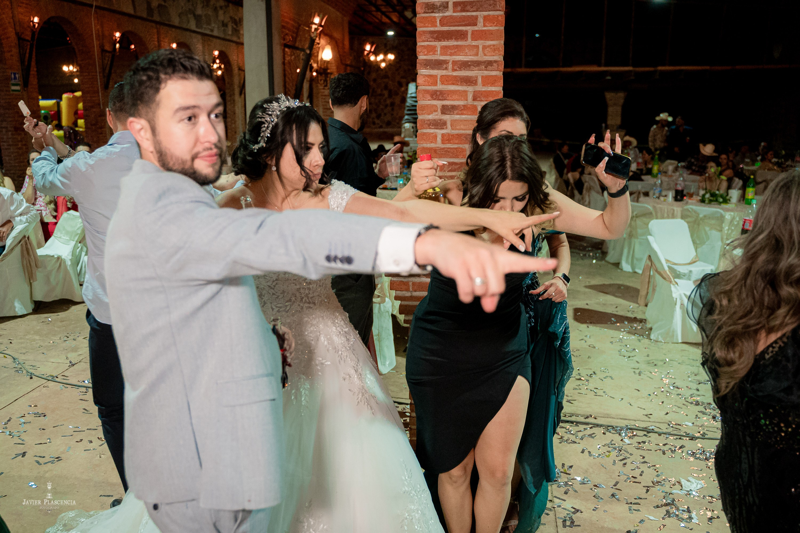 Lupita & Elias. Javier Plascencia Fotografo de Bodas en México